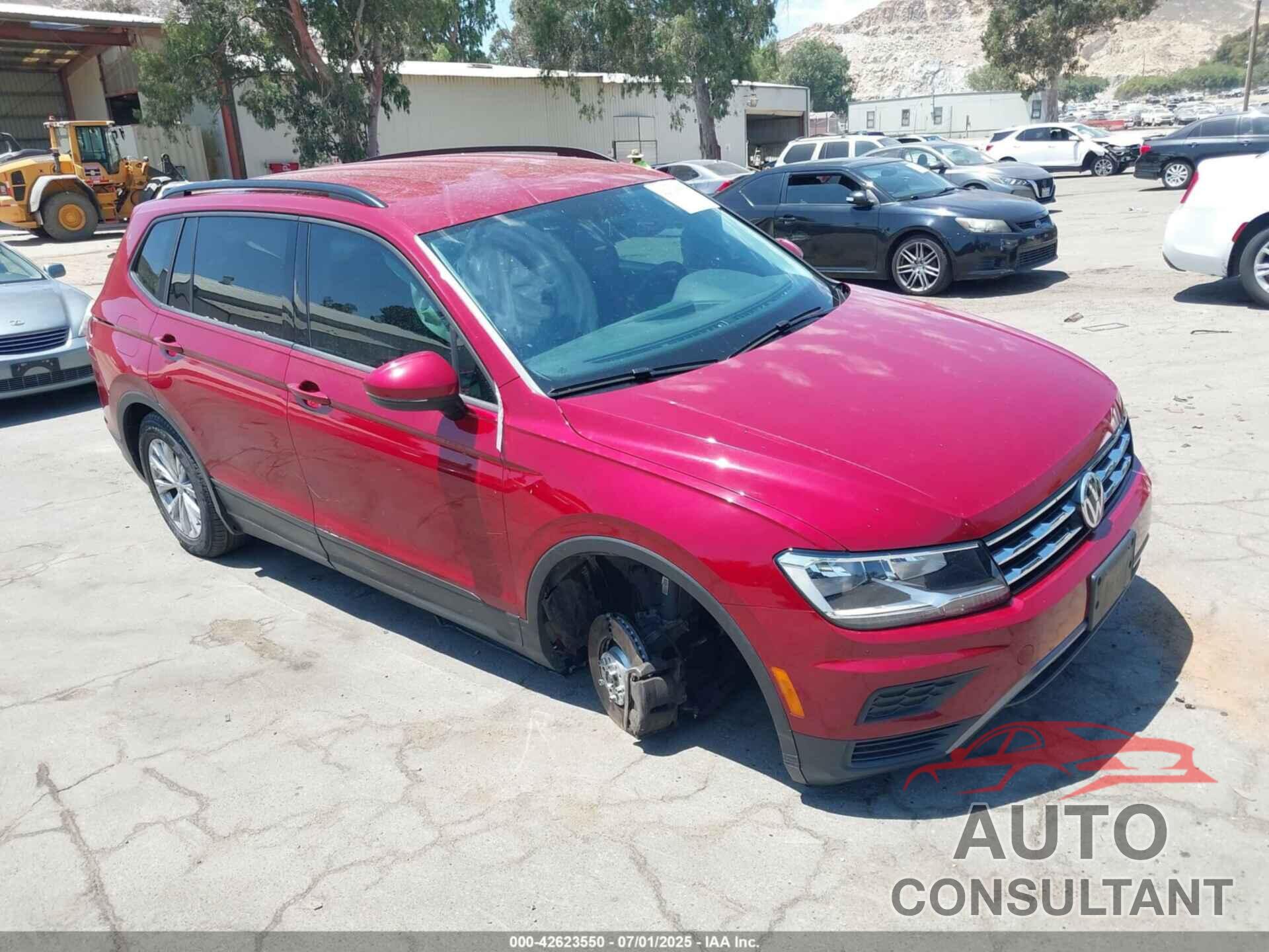 VOLKSWAGEN TIGUAN 2018 - 3VV1B7AX4JM043324