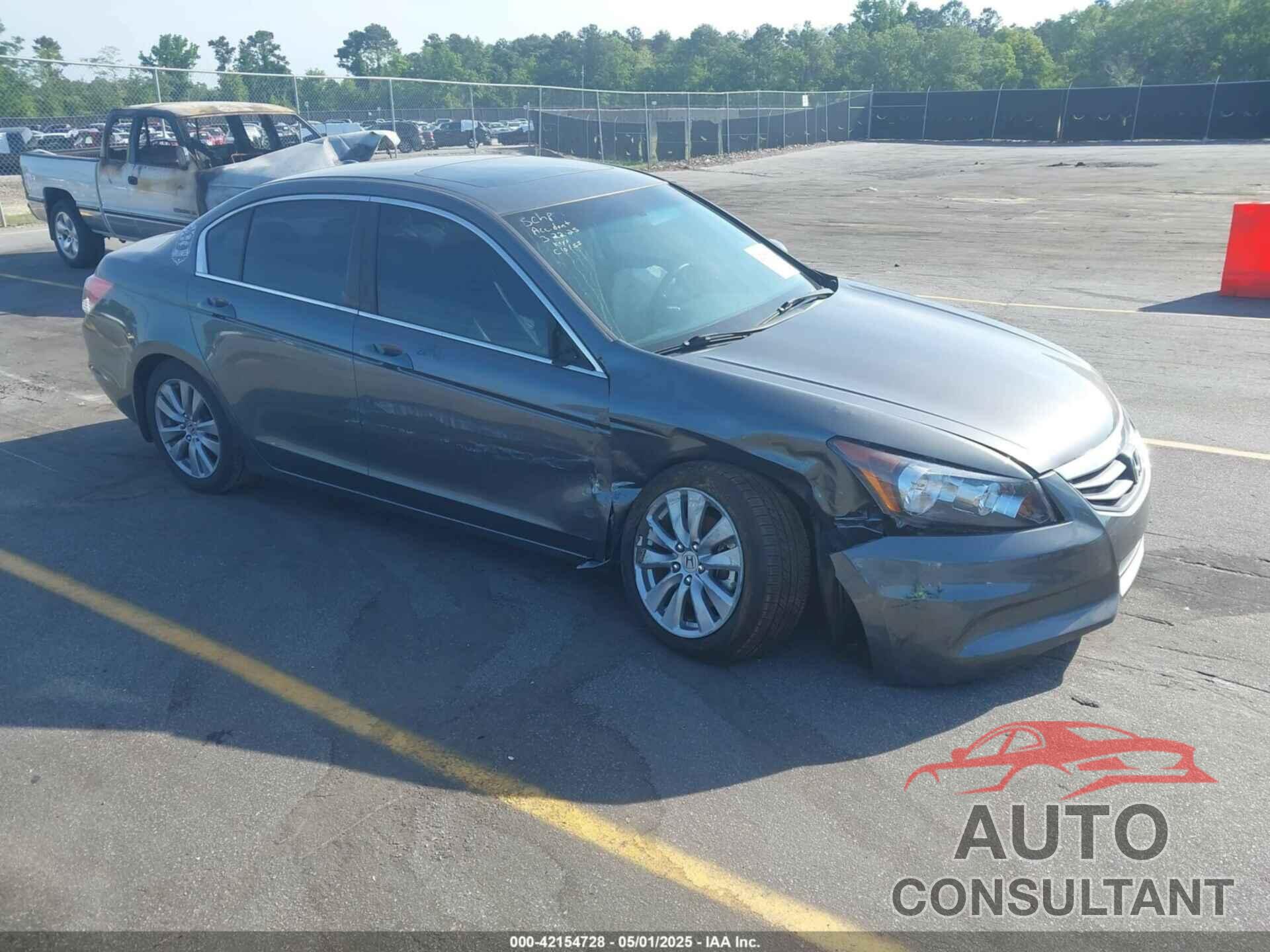 HONDA ACCORD 2012 - 1HGCP2F83CA123874