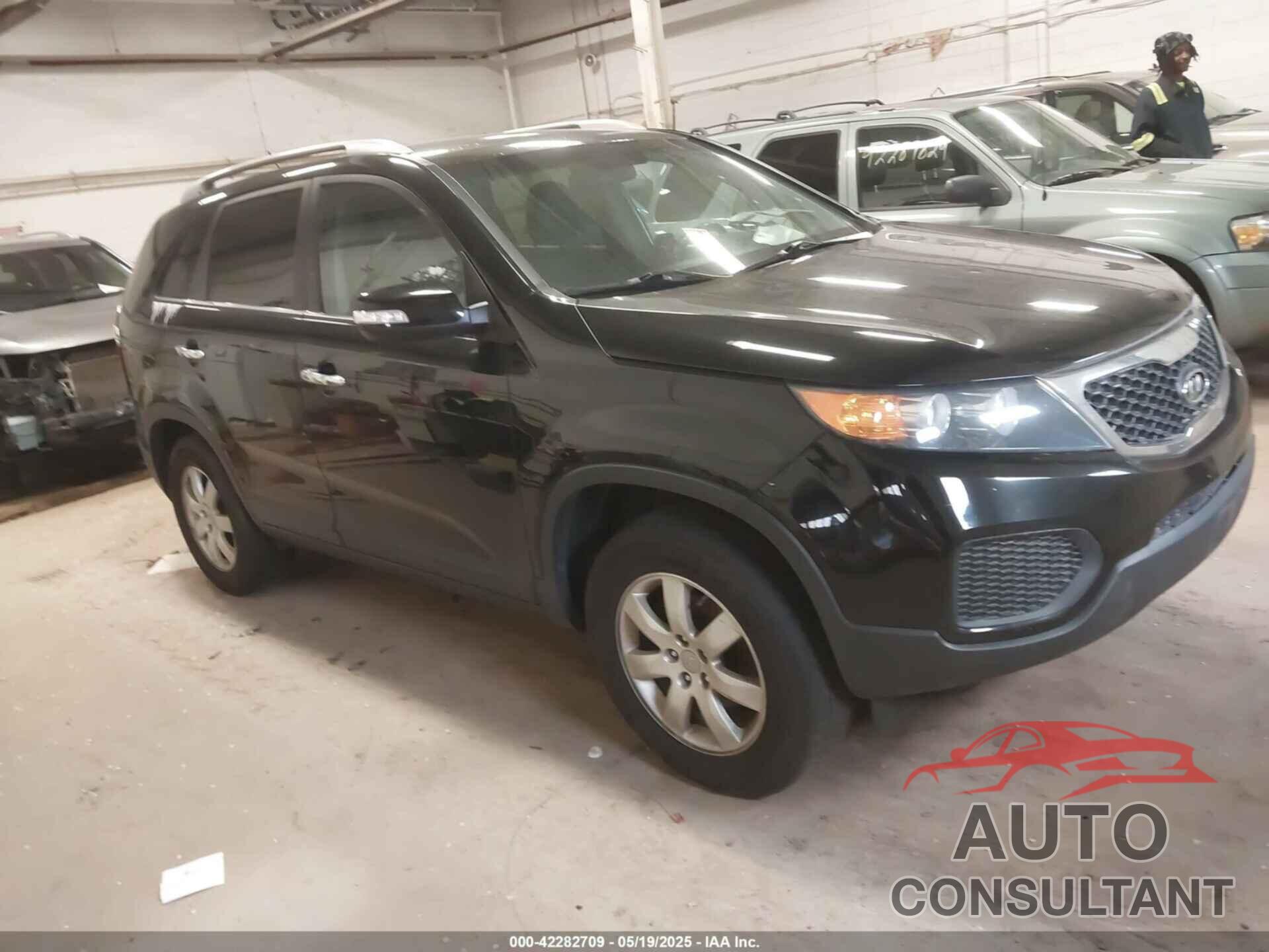 KIA SORENTO 2013 - 5XYKT4A29DG403255