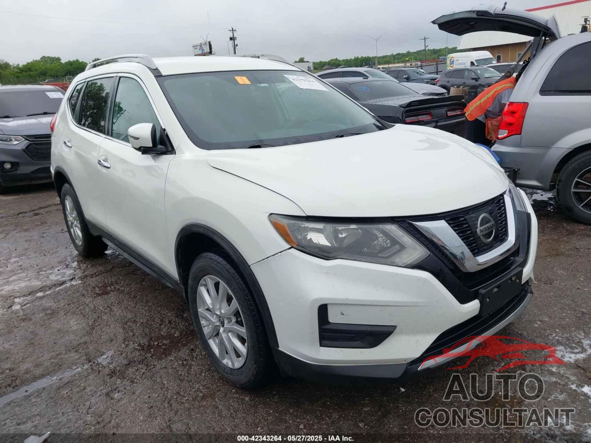 NISSAN ROGUE 2017 - 5N1AT2MV5HC845803