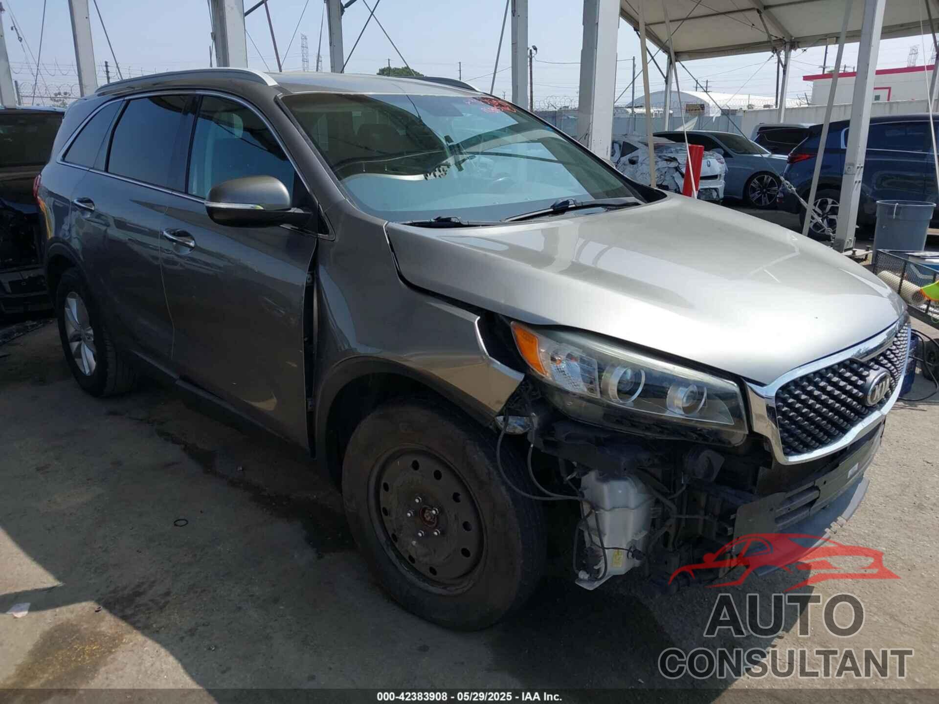 KIA SORENTO 2017 - 5XYPG4A30HG189880