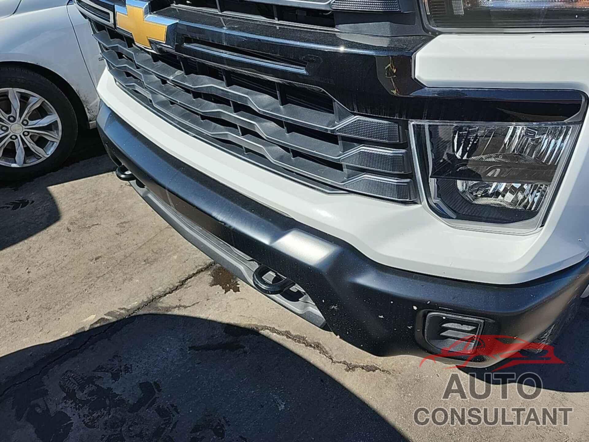 CHEVROLET SILVERADO 2024 - 1GC3YSE7XRF320475