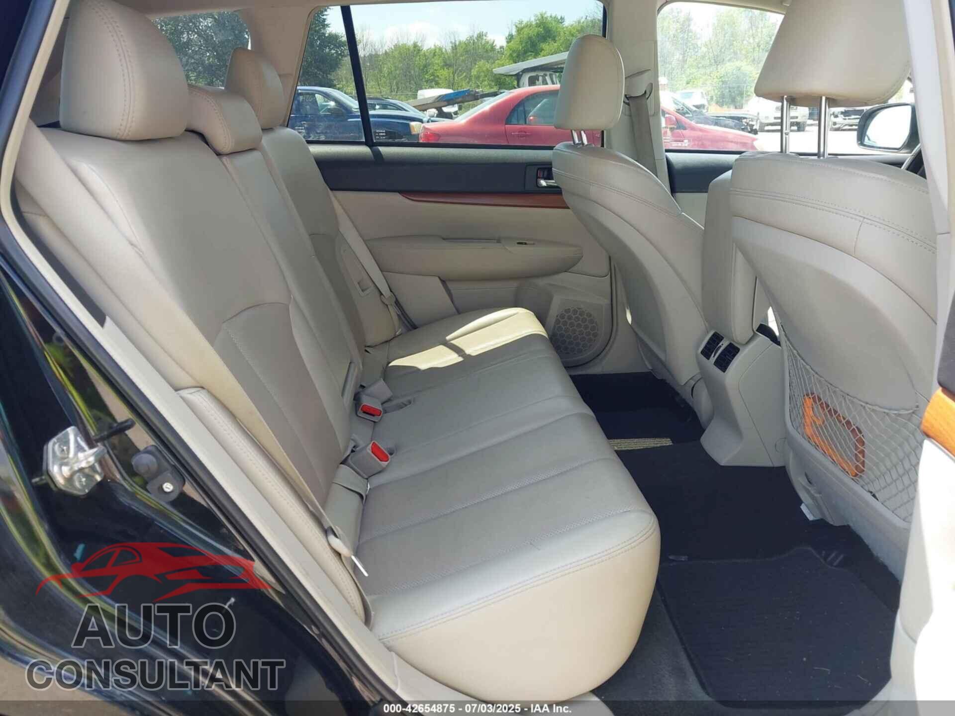 SUBARU OUTBACK 2014 - 4S4BRCLC2E3322145