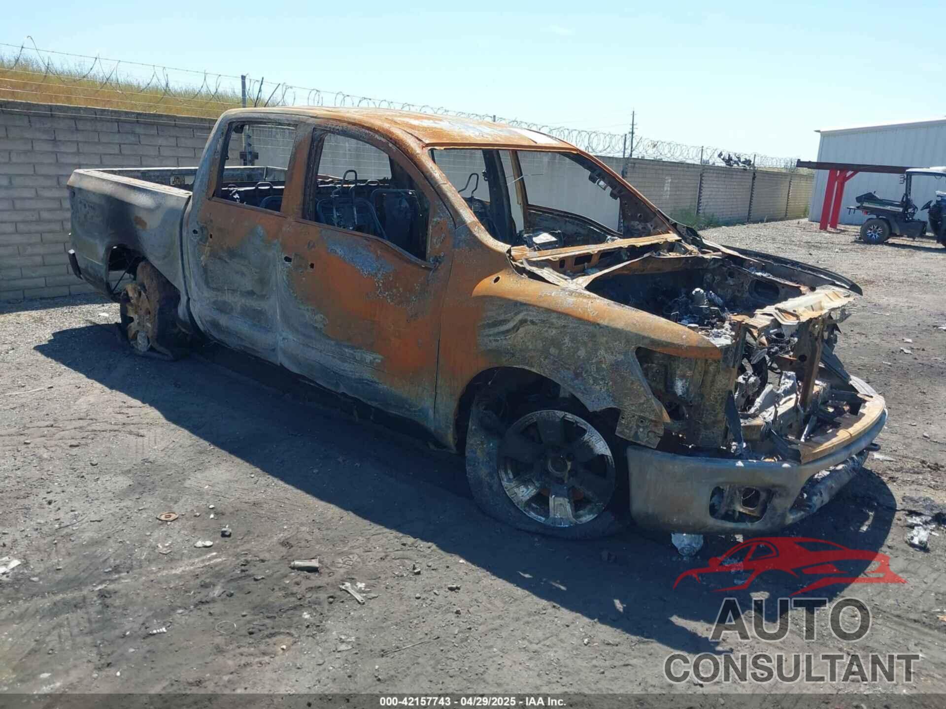 NISSAN TITAN 2018 - 1N6AA1EJXJN533659