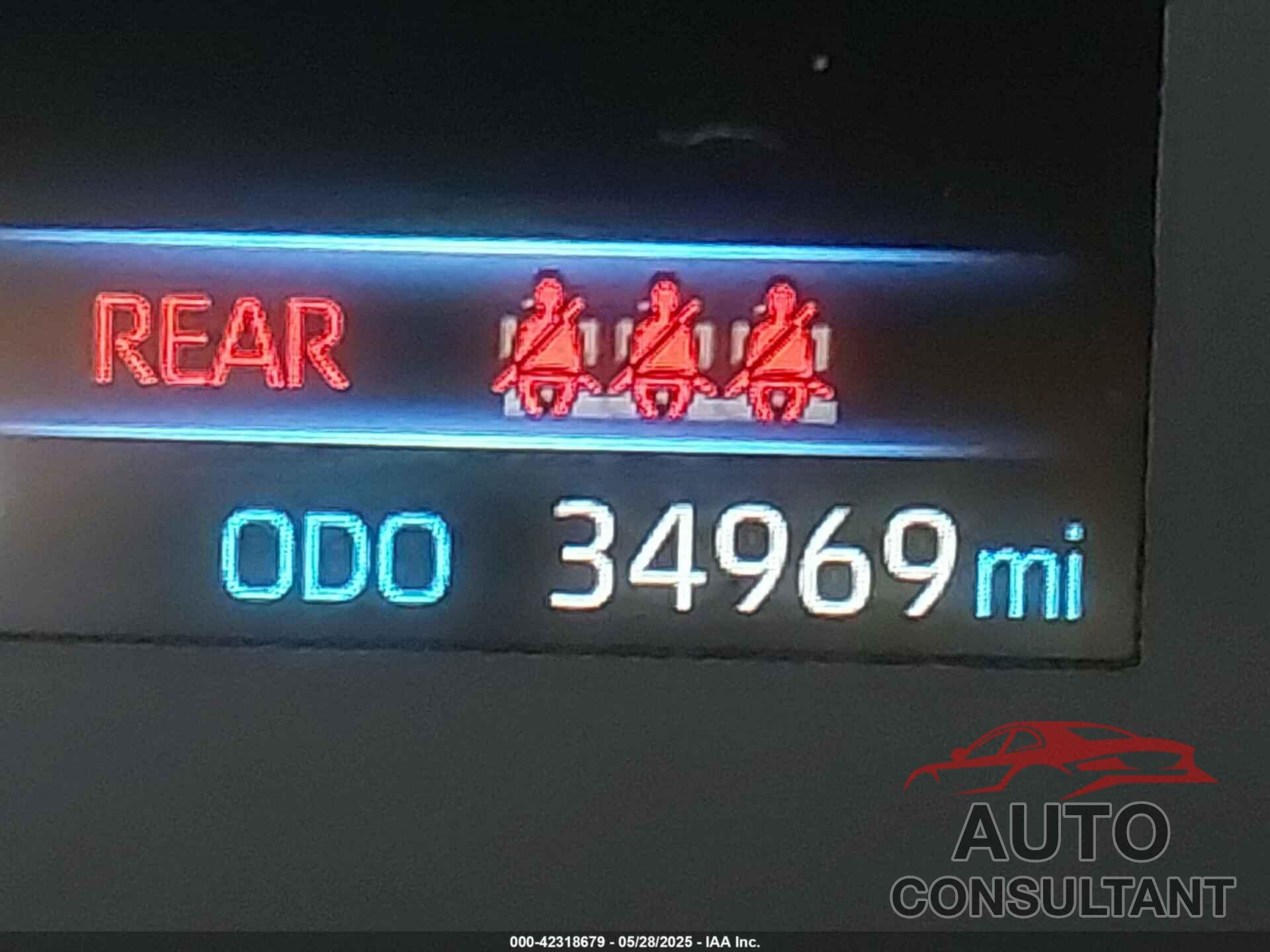 TOYOTA COROLLA CROSS 2023 - 7MUCAAAG0PV053404