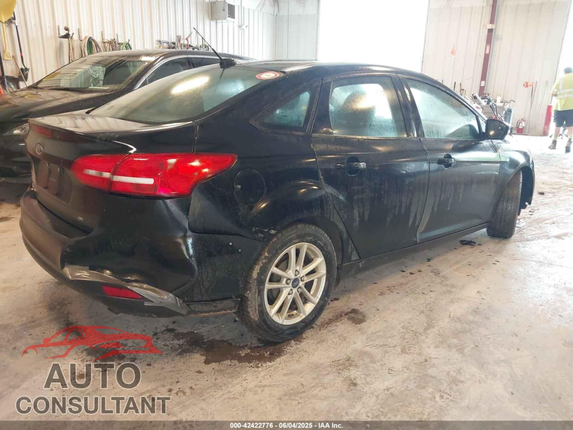 FORD FOCUS 2016 - 1FADP3F28GL251371