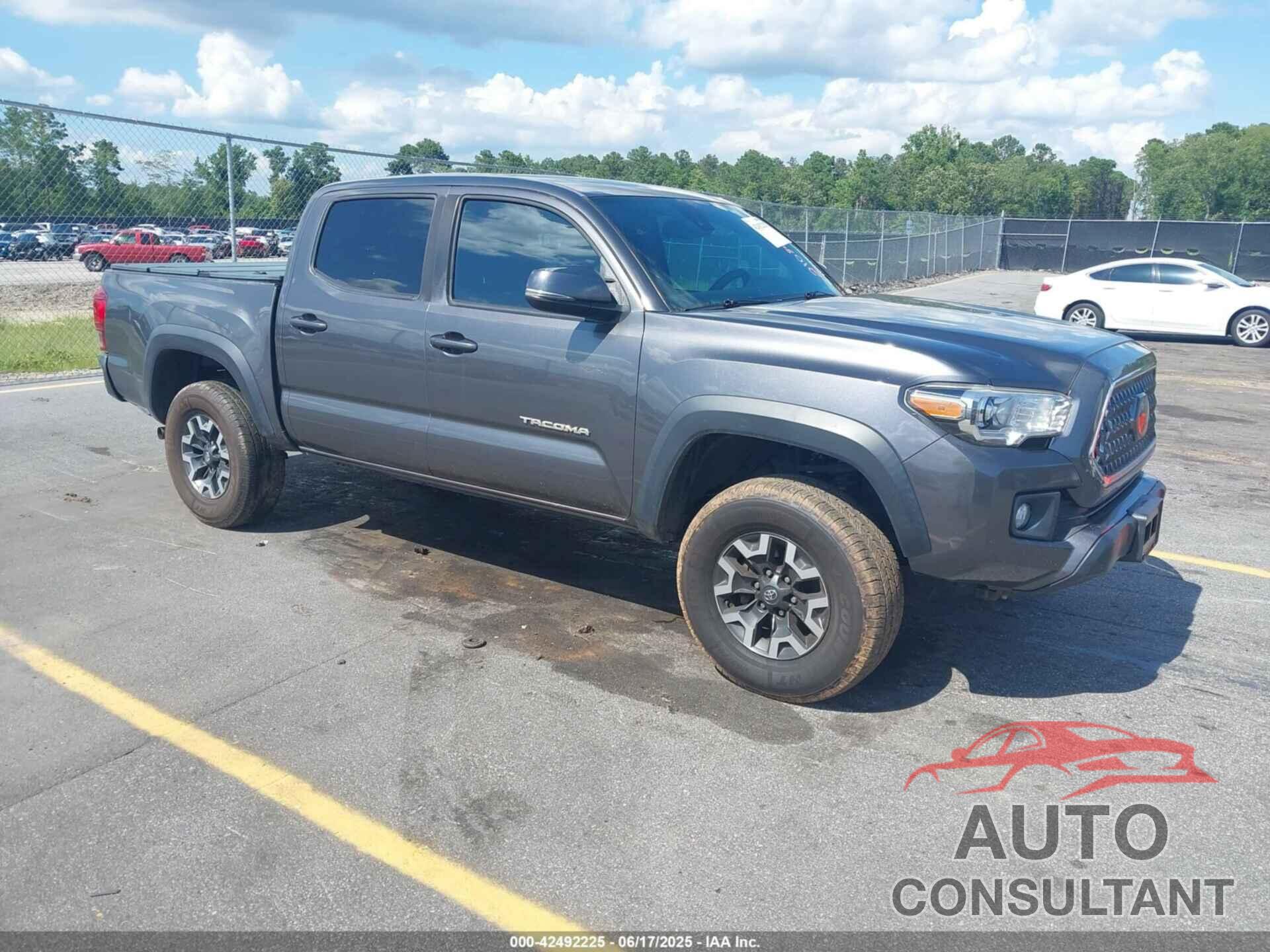 TOYOTA TACOMA 2019 - 5TFCZ5AN3KX210841