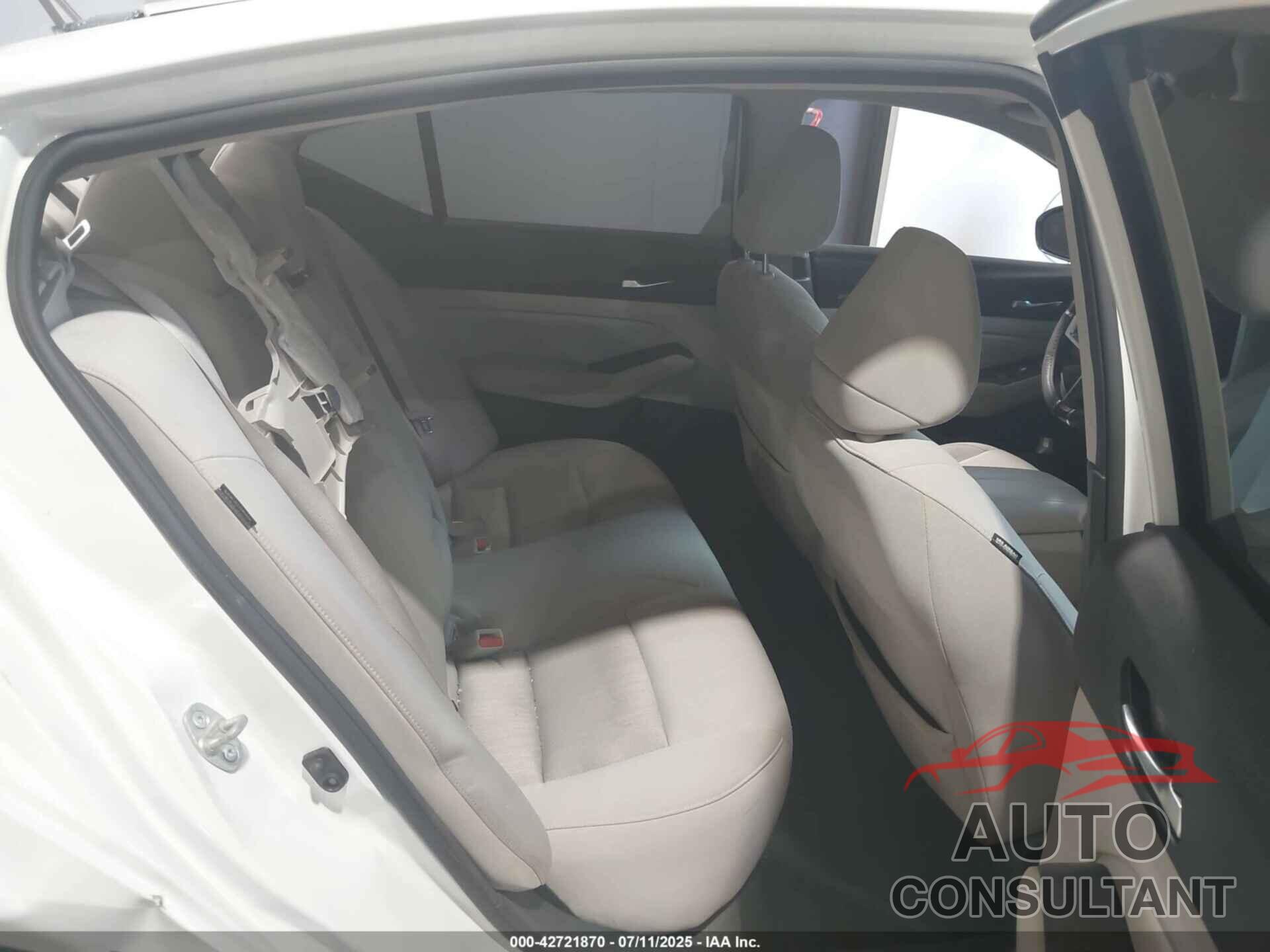 NISSAN ALTIMA 2020 - 1N4BL4BV1LC270234