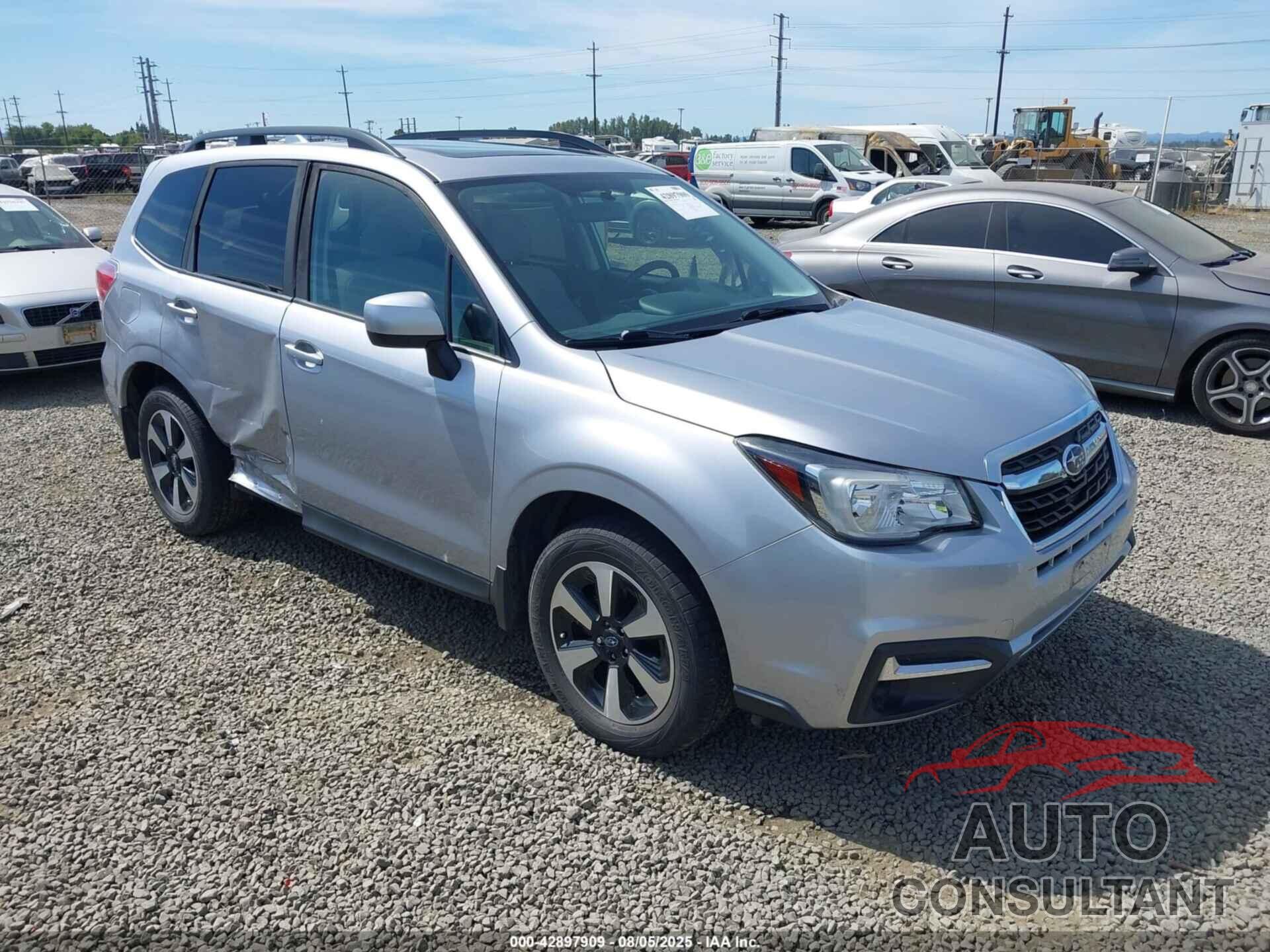 SUBARU FORESTER 2017 - JF2SJAEC0HH562512