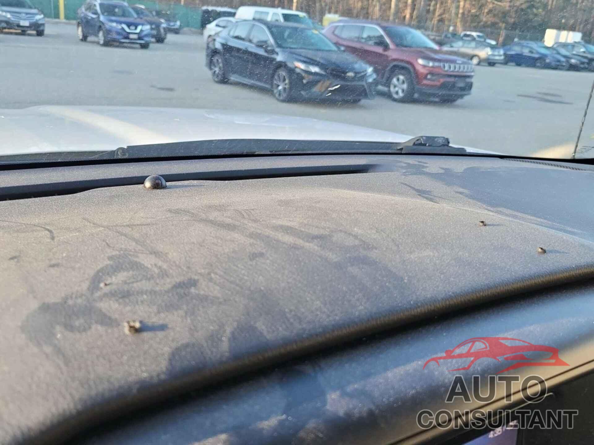 CHEVROLET SILVERADO 2014 - 1GCVKPEH3EZ381756