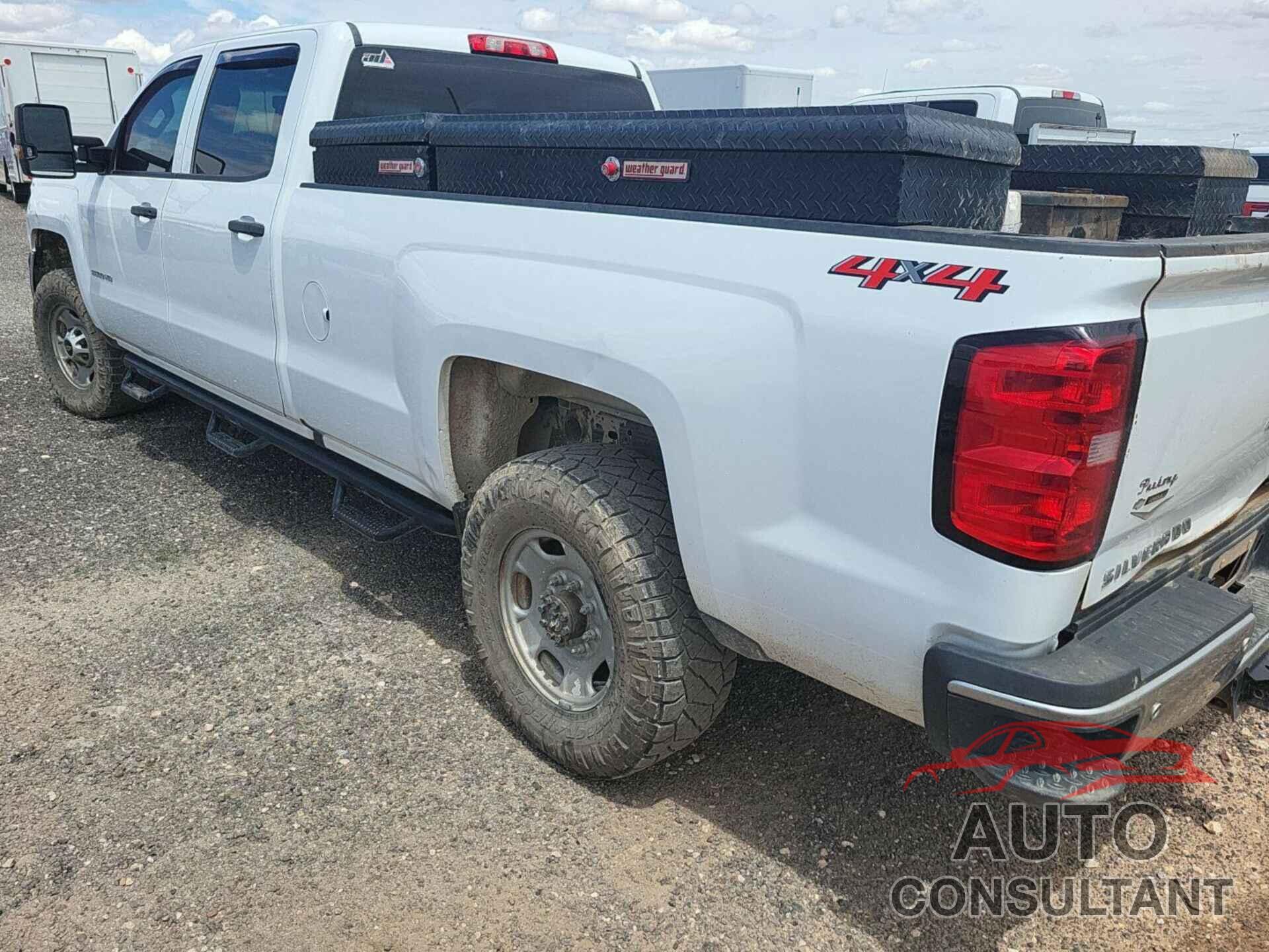 CHEVROLET SILVERADO 2019 - 1GC1KREG5KF178298