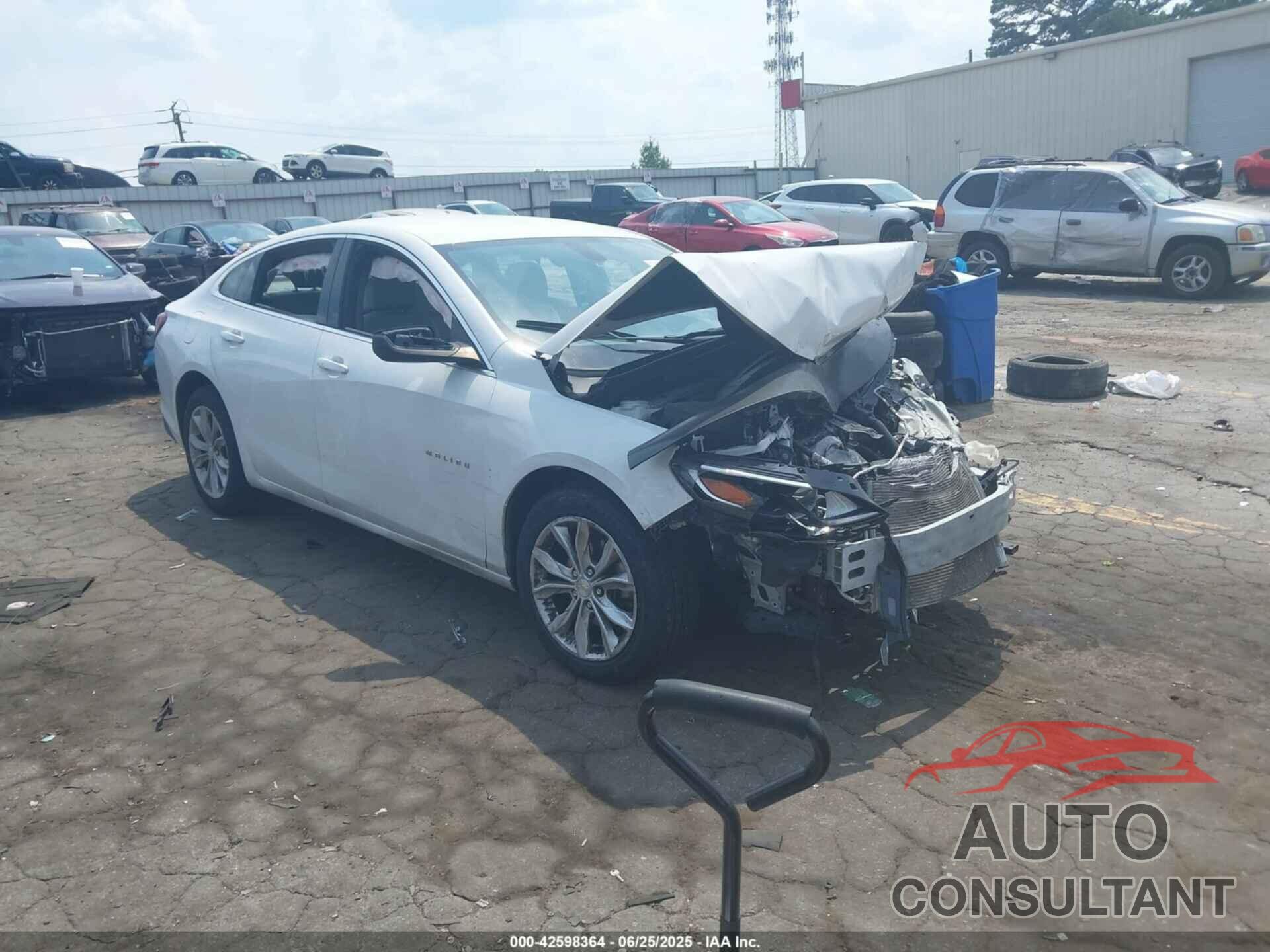 CHEVROLET MALIBU 2022 - 1G1ZD5ST6NF131088