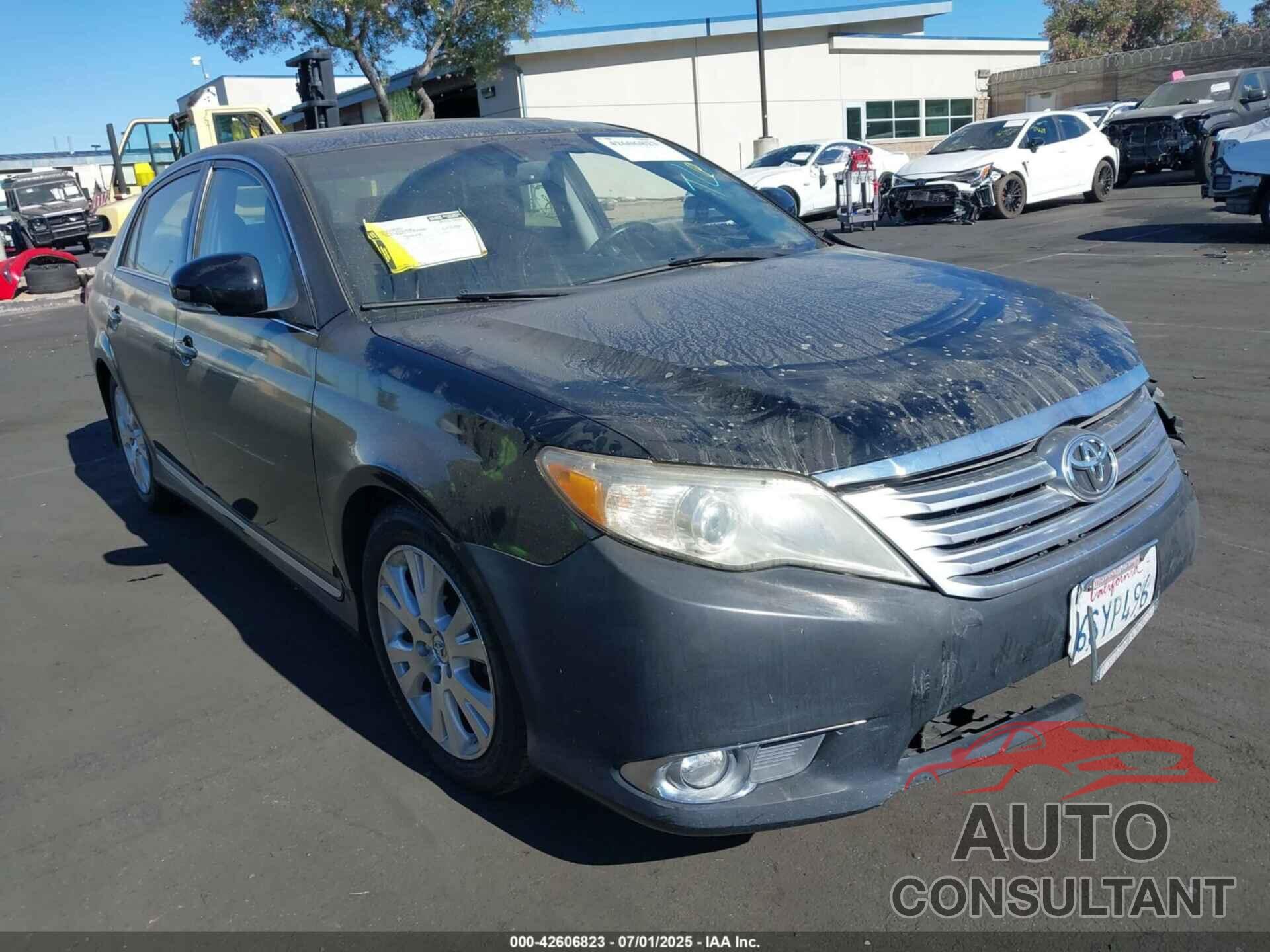 TOYOTA AVALON 2011 - 4T1BK3DB9BU420430