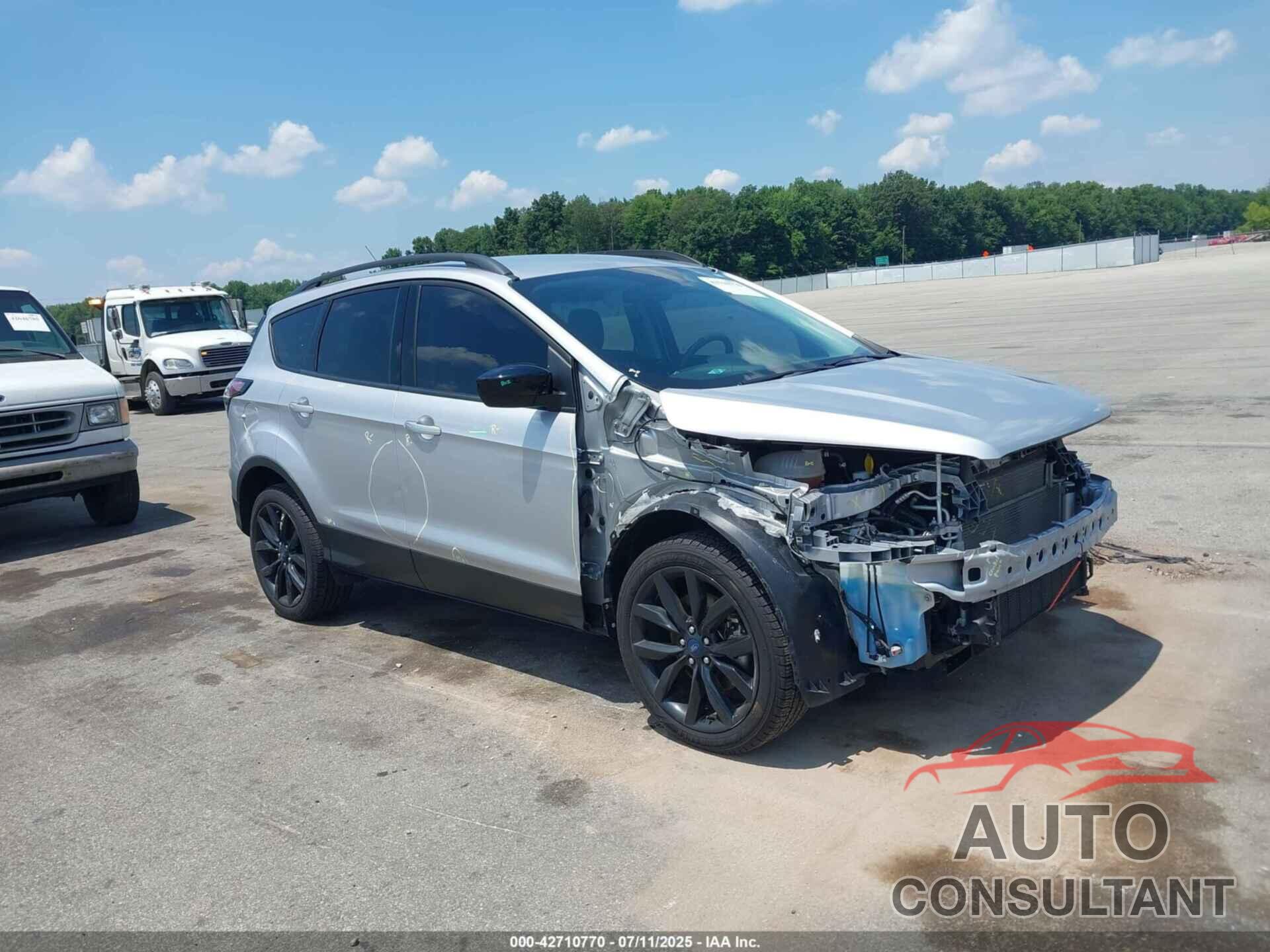FORD ESCAPE 2018 - 1FMCU9GD3JUC46545