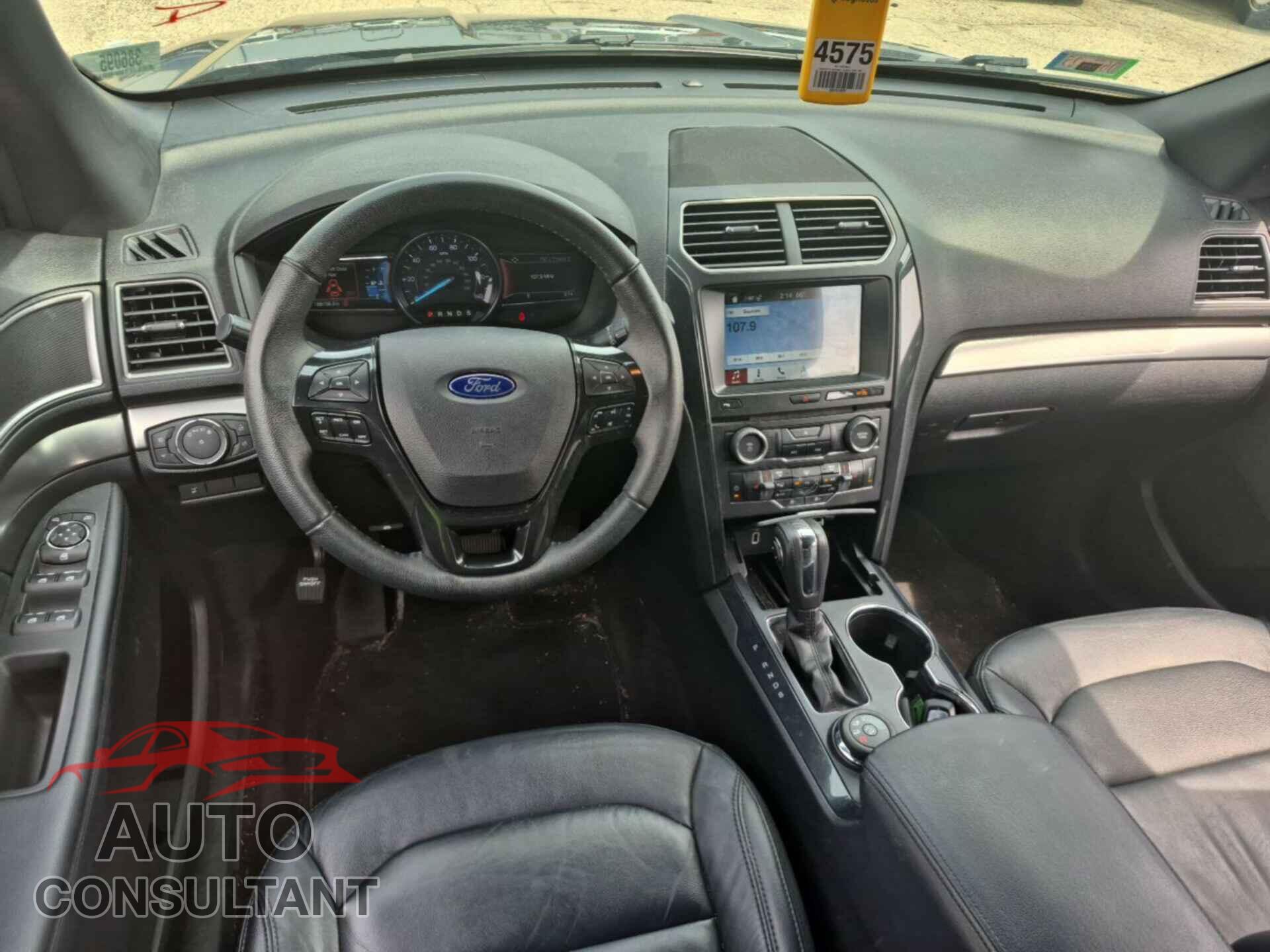 FORD EXPLORER 2018 - 1FM5K8D80JGB48121