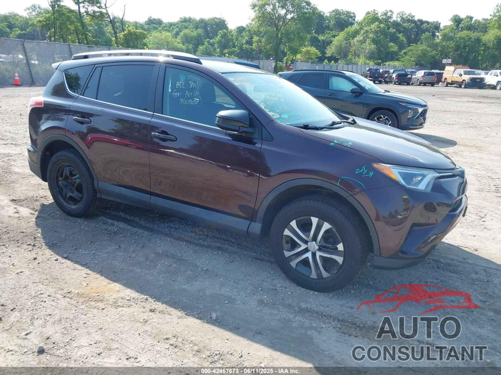 TOYOTA RAV4 2018 - 2T3BFREV9JW713508
