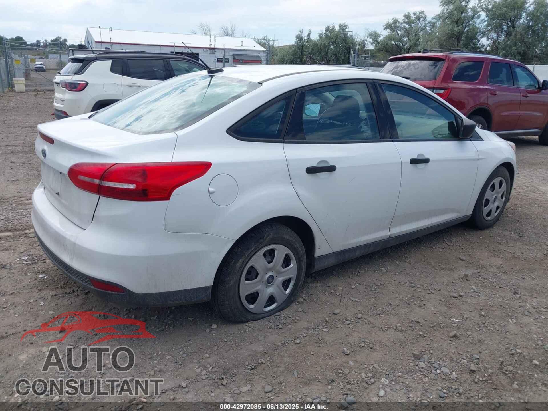 FORD FOCUS 2017 - 1FADP3E21HL279080