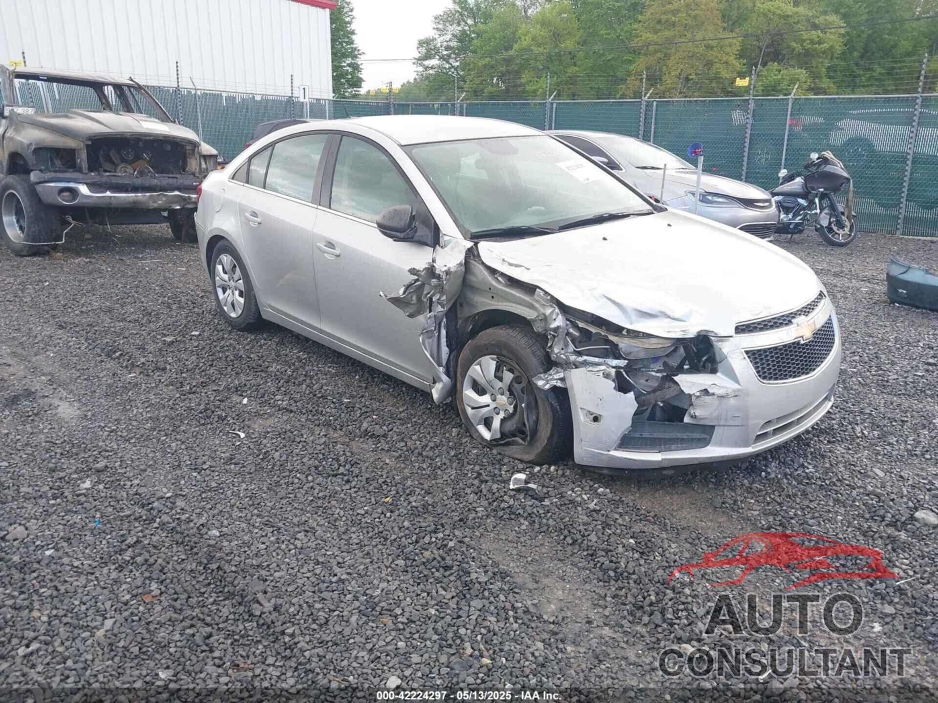 CHEVROLET CRUZE 2012 - 1G1PC5SH3C7349051