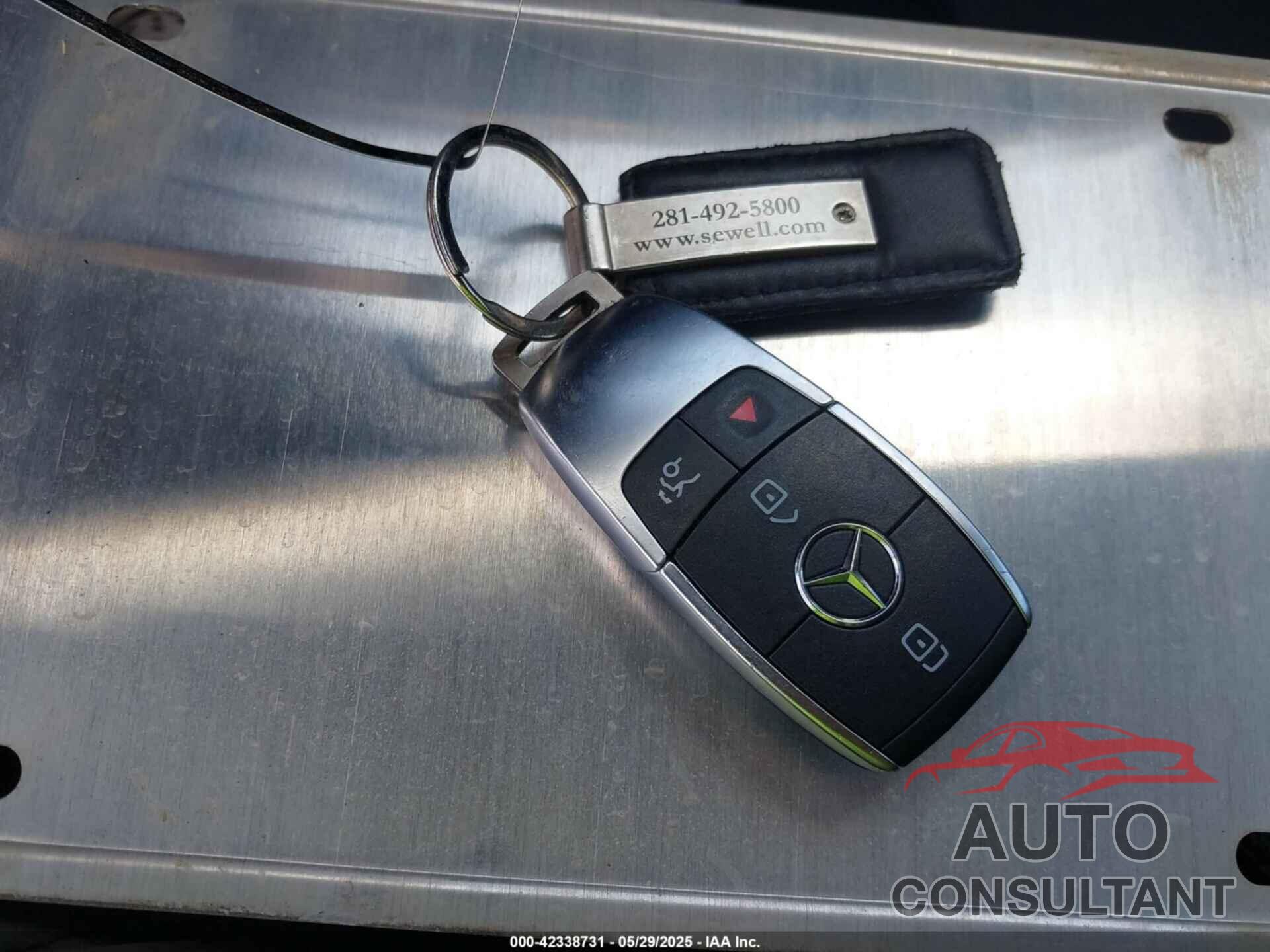 MERCEDES-BENZ CLA 250 2020 - W1K5J4GB4LN102187
