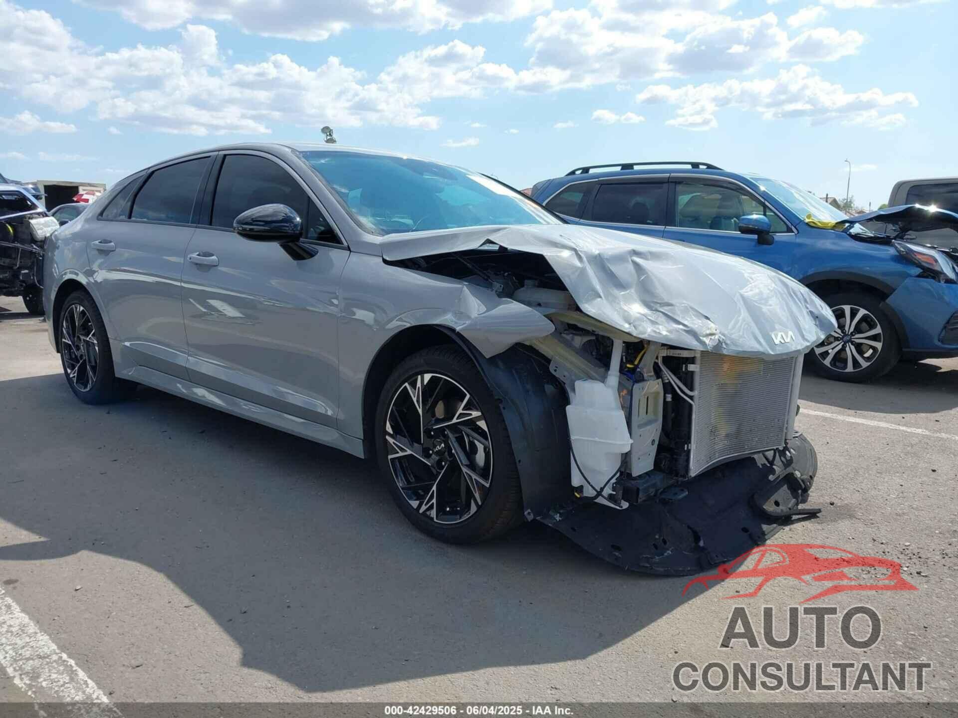 KIA K5 2025 - KNAG64J76S5304548
