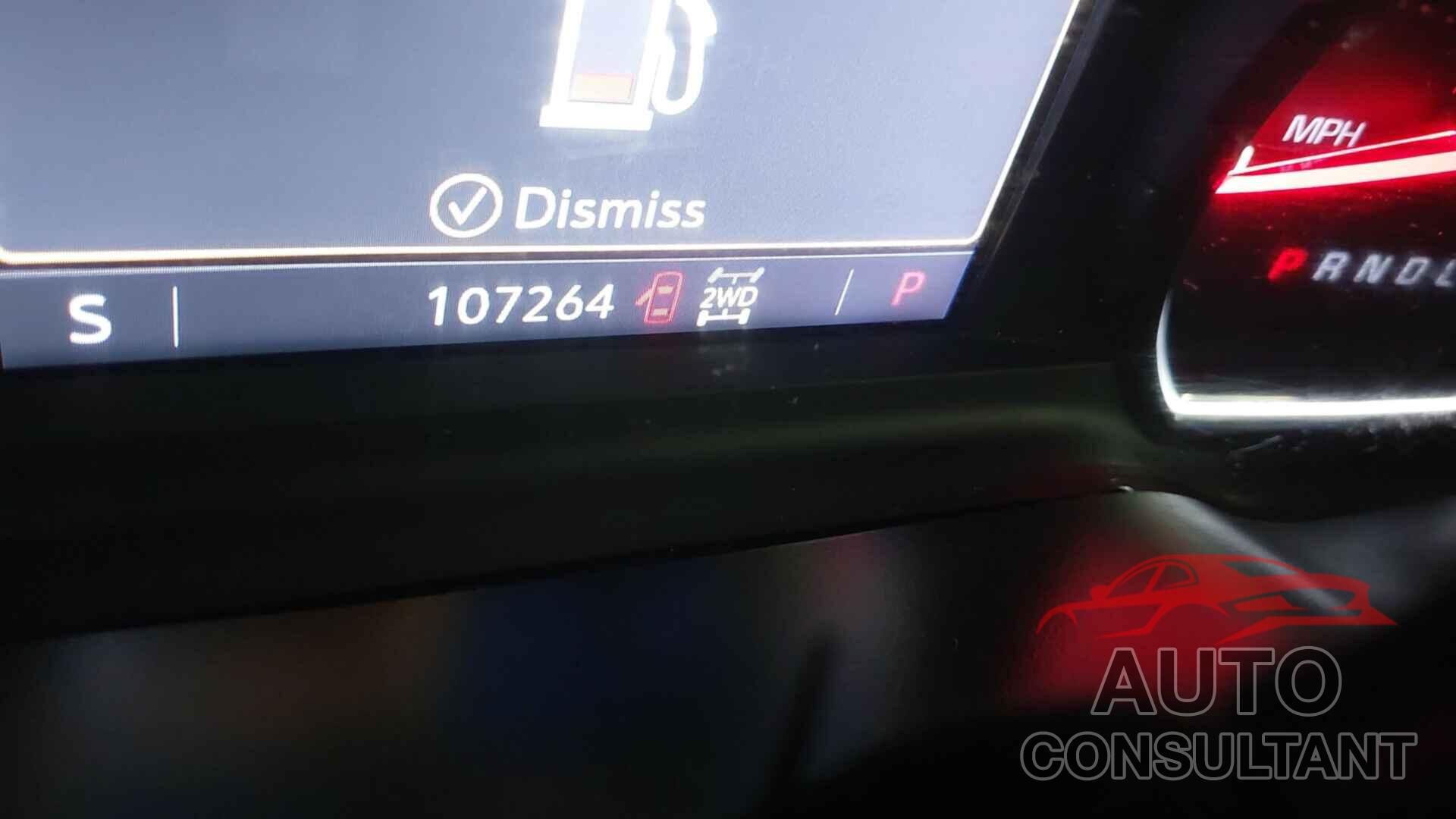 CHEVROLET SILVERADO 1500 2019 - 1GCVYGED9KZ221730