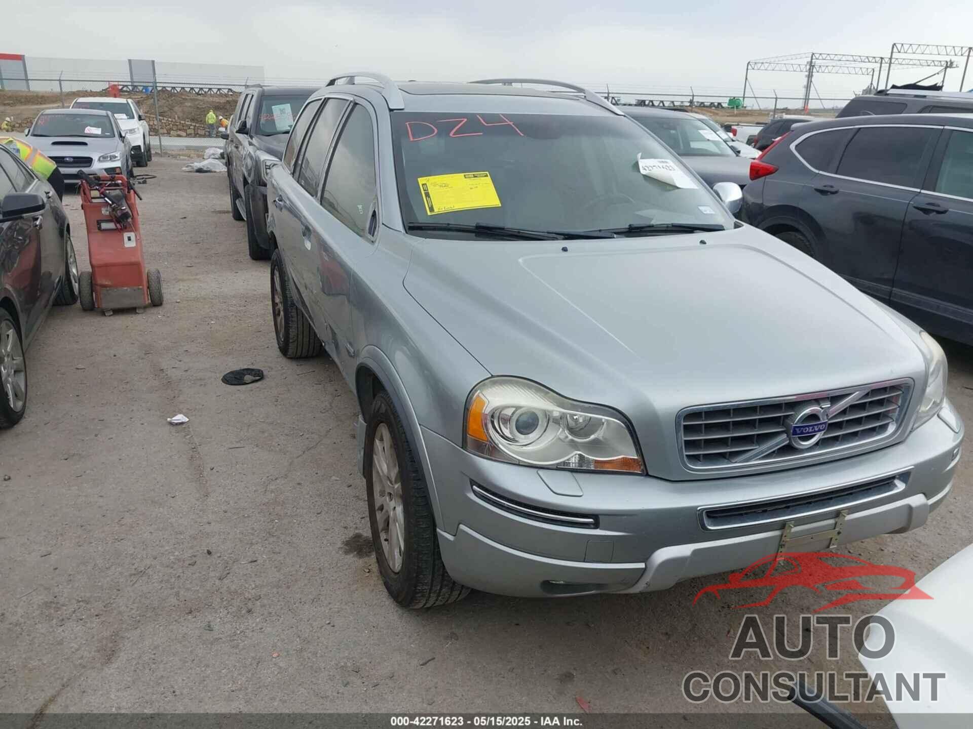 VOLVO XC90 2014 - YV4952CY8E1681061