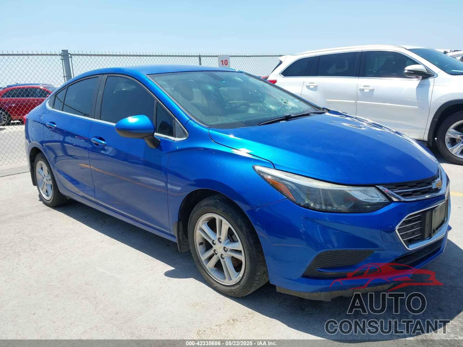 CHEVROLET CRUZE 2017 - 1G1BE5SM1H7197635