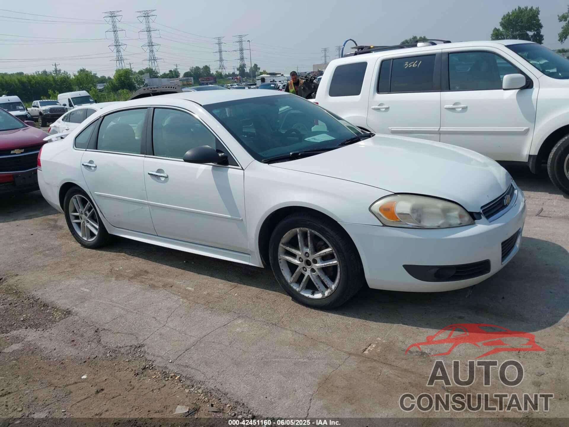 CHEVROLET IMPALA 2011 - 2G1WC5EM6B1166002