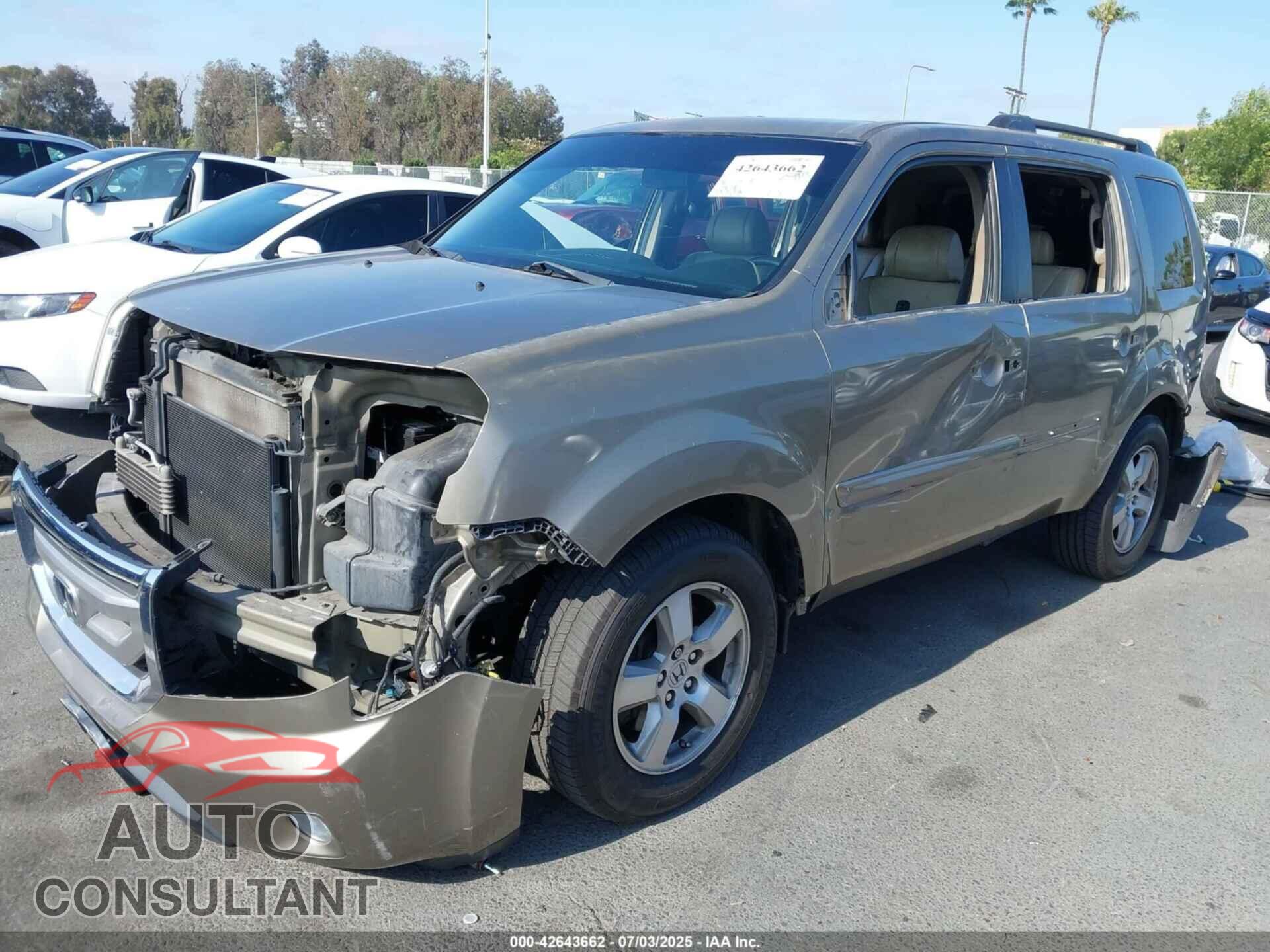 HONDA PILOT 2011 - 5FNYF3H50BB033121