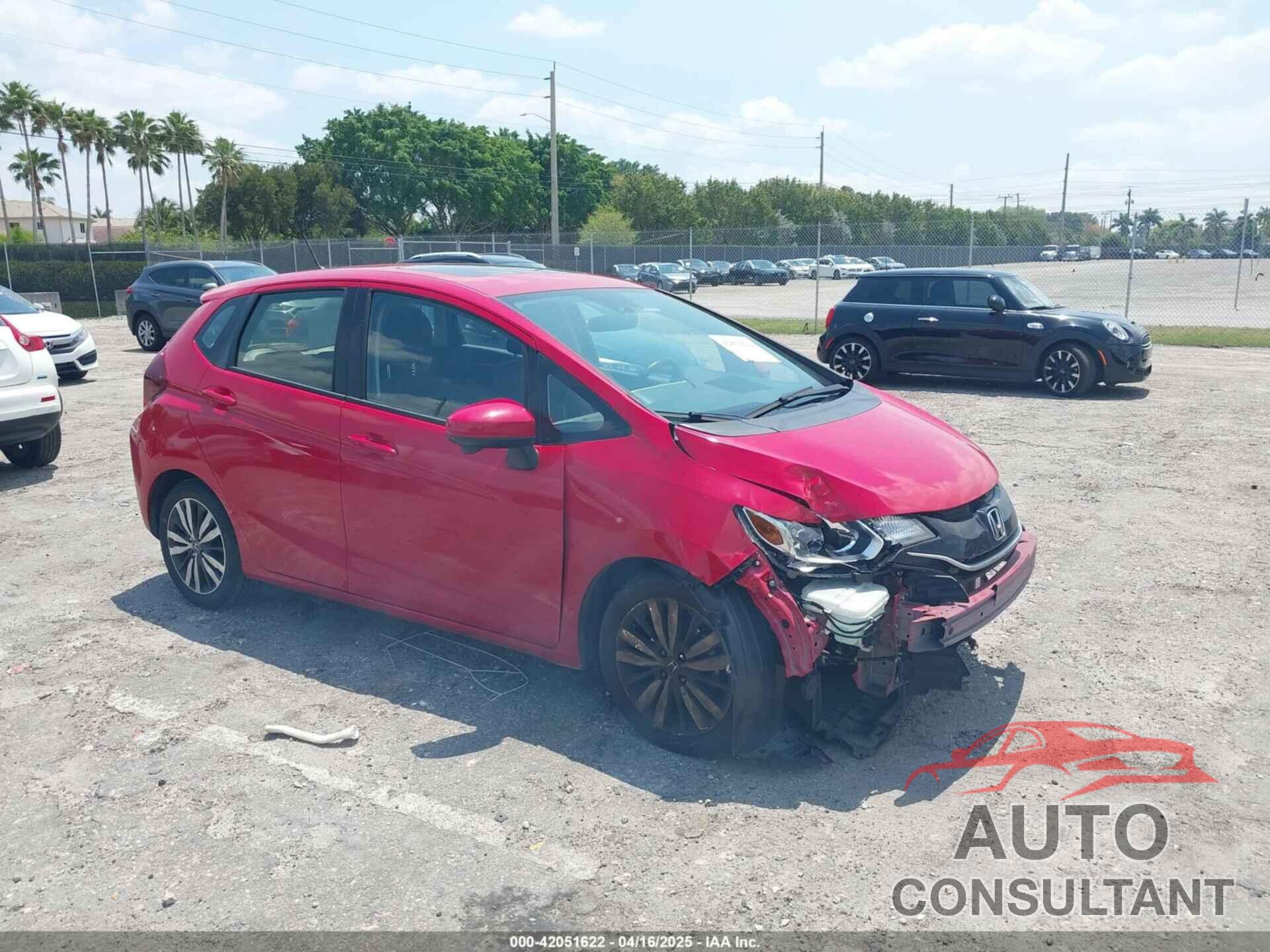 HONDA FIT 2016 - JHMGK5H79GX000537