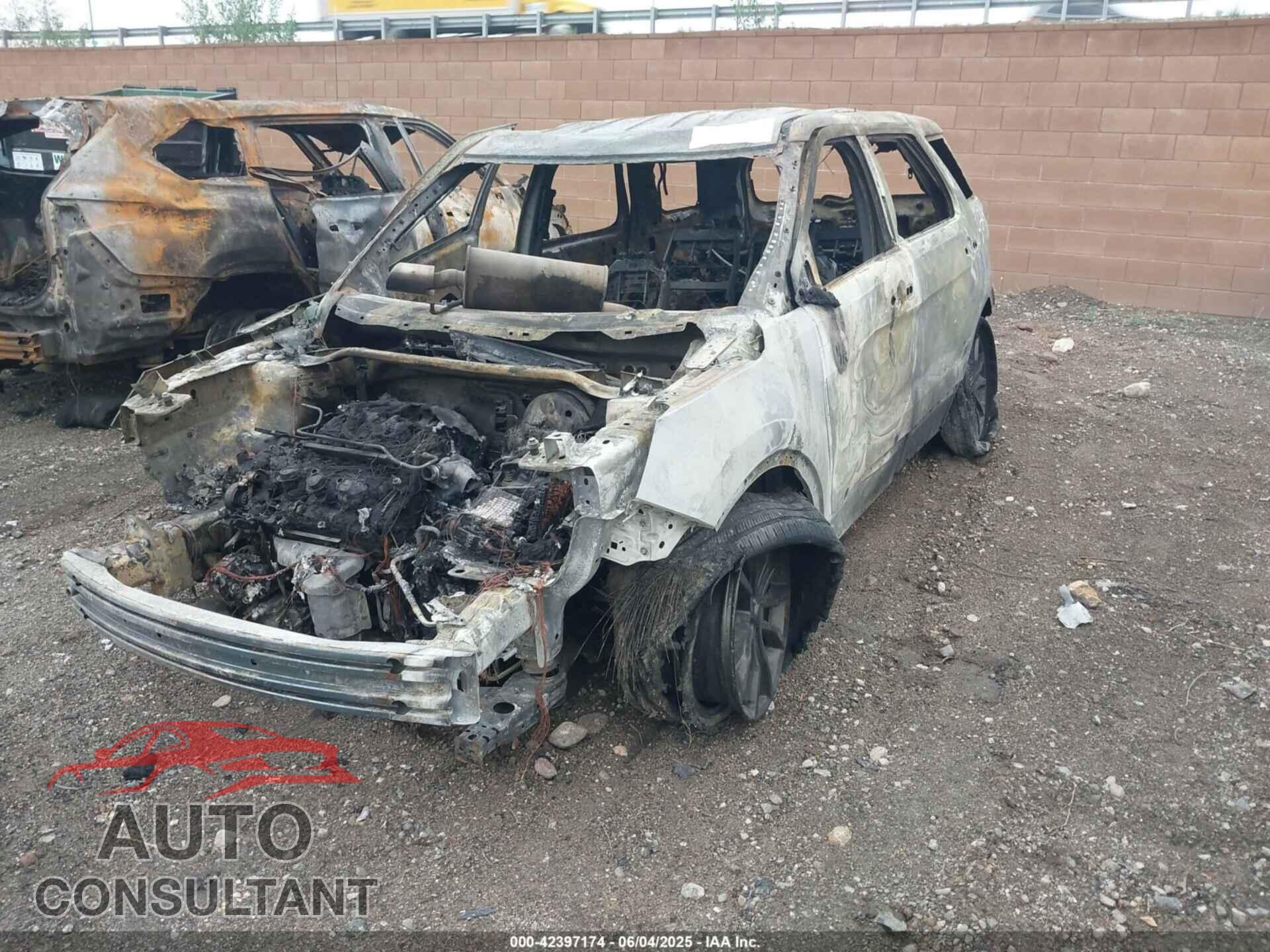 FORD EXPLORER 2019 - 1FM5K7D82KGA09524