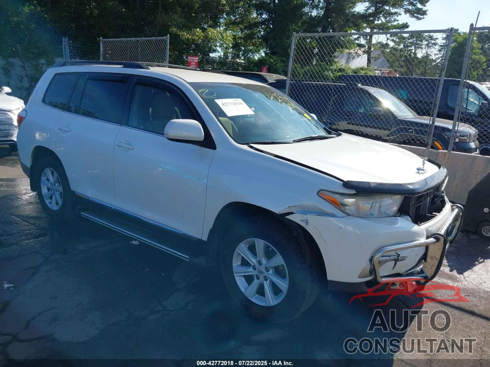 TOYOTA HIGHLANDER 2013 - 5TDBK3EH6DS217753