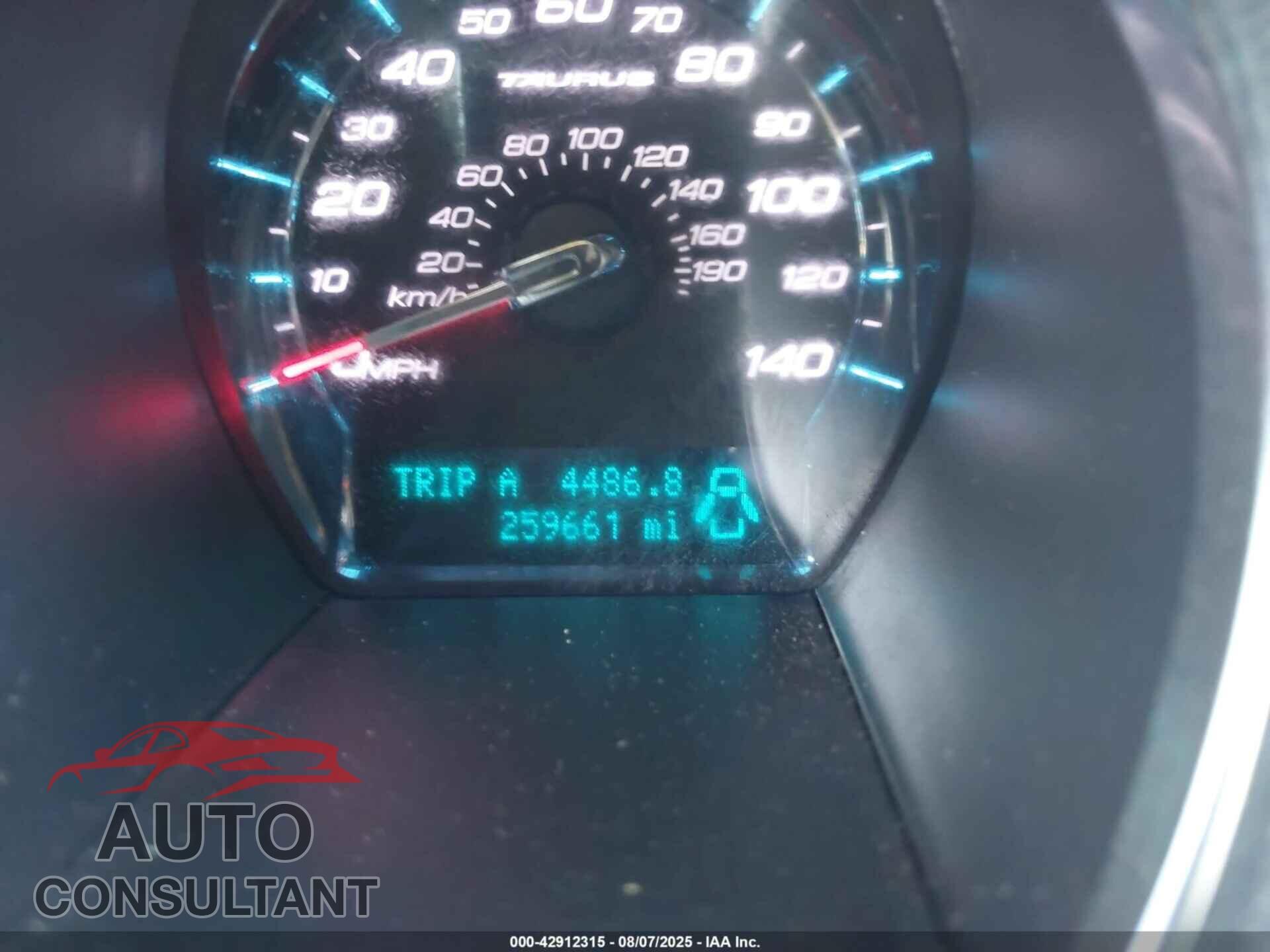 FORD TAURUS 2012 - 1FAHP2DW2CG107285