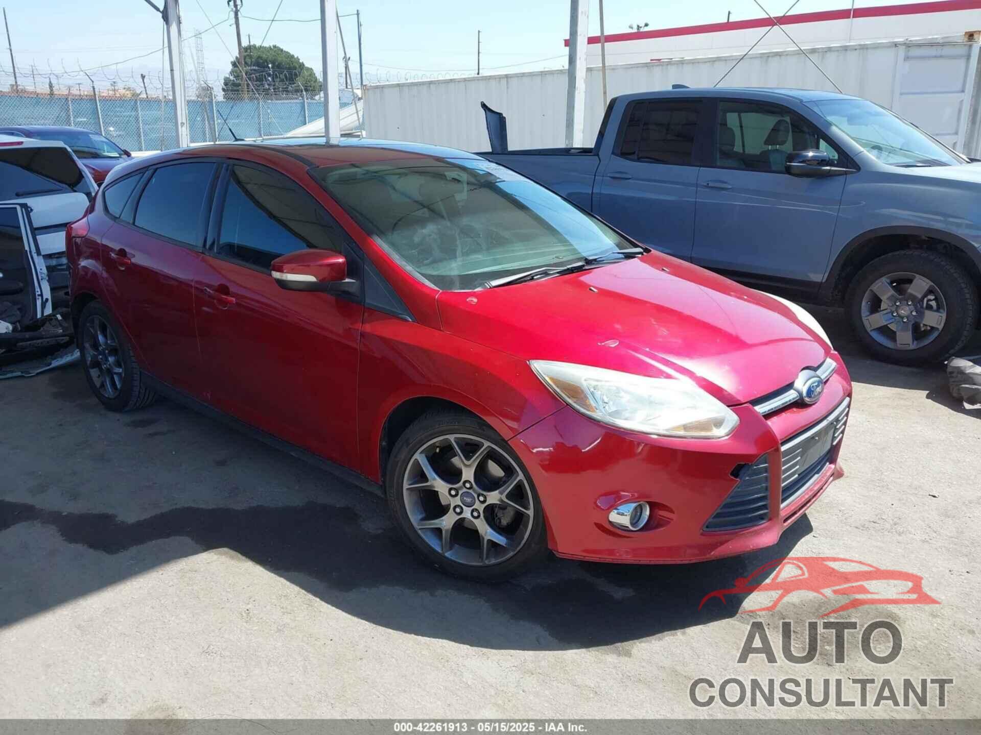 FORD FOCUS 2014 - 1FADP3K21EL326401