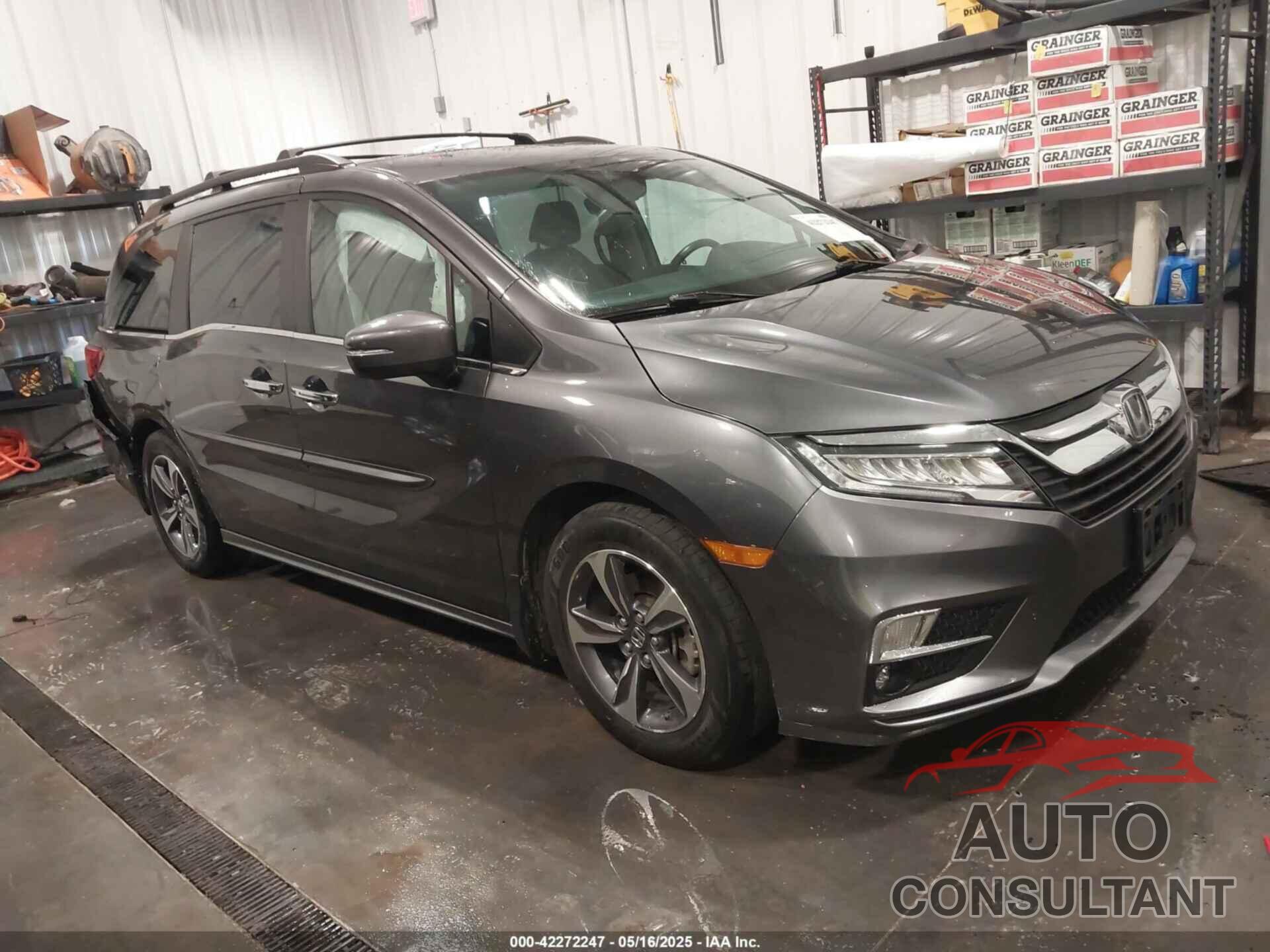 HONDA ODYSSEY 2018 - 5FNRL6H84JB041309