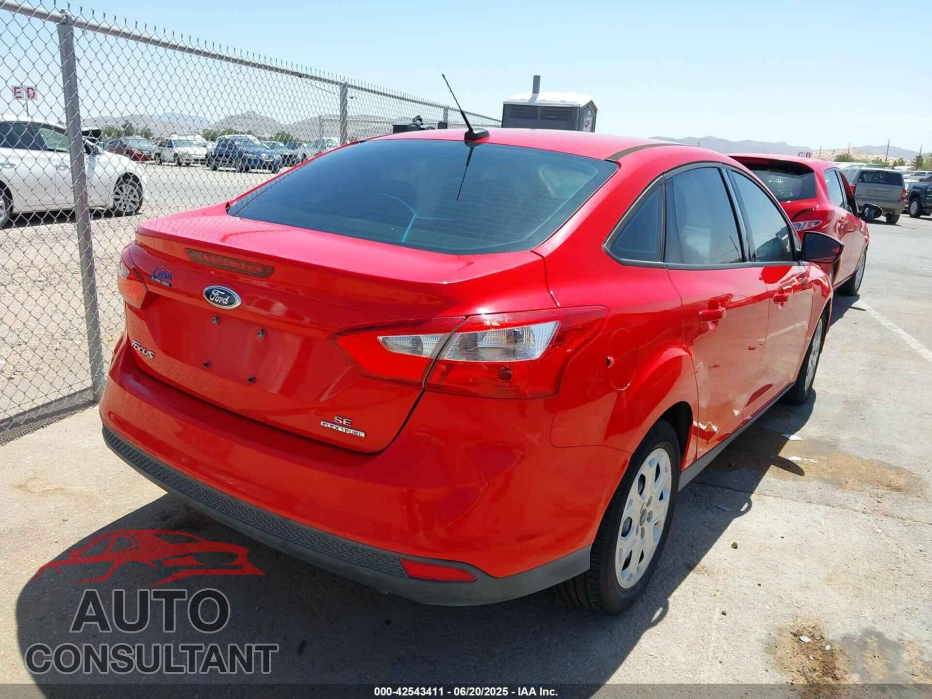 FORD FOCUS 2012 - 1FAHP3F23CL449769