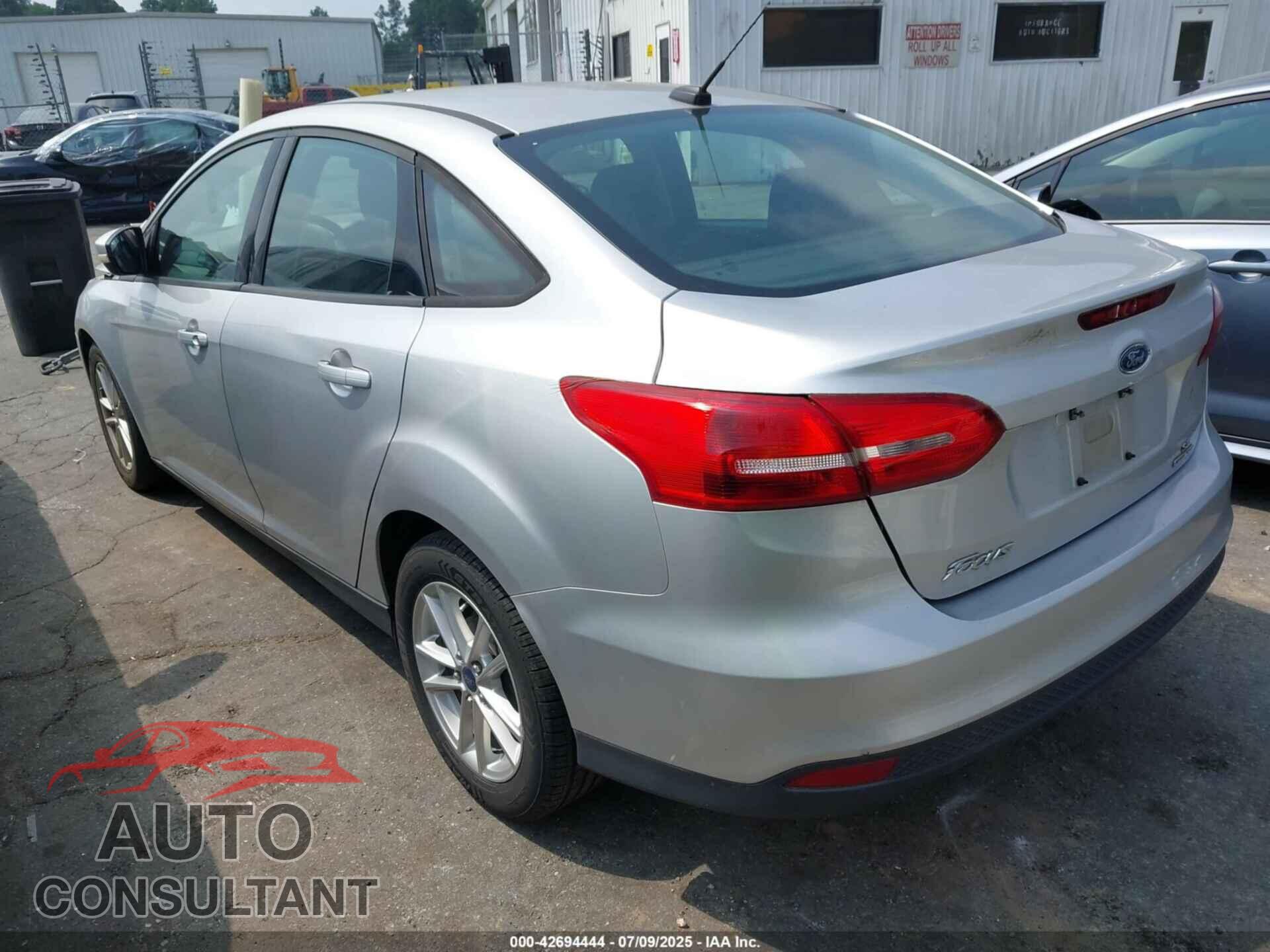 FORD FOCUS 2015 - 1FADP3F27FL376330