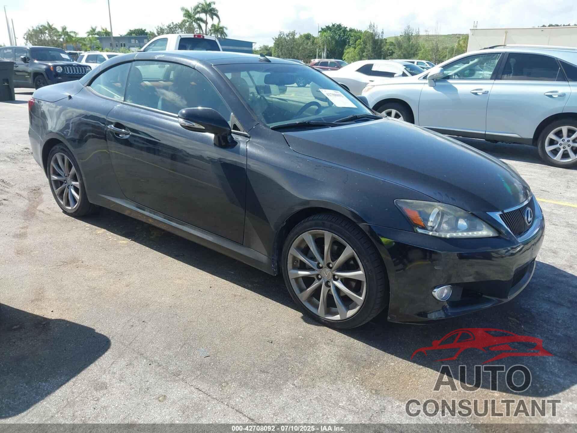 LEXUS IS 2014 - JTHFF2C25E2529424