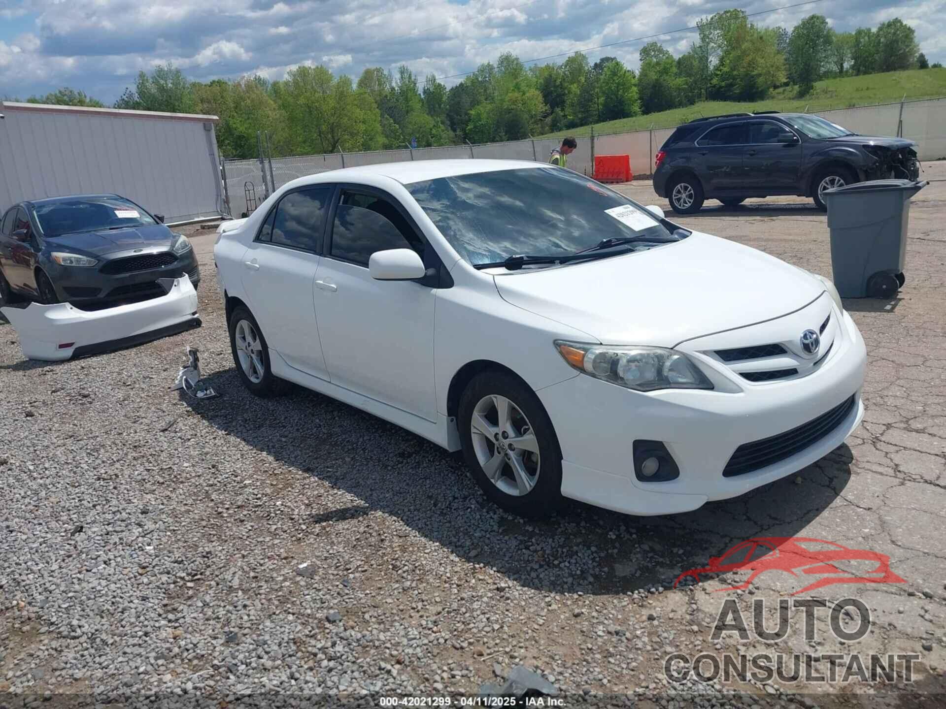 TOYOTA COROLLA 2013 - 2T1BU4EE1DC025896