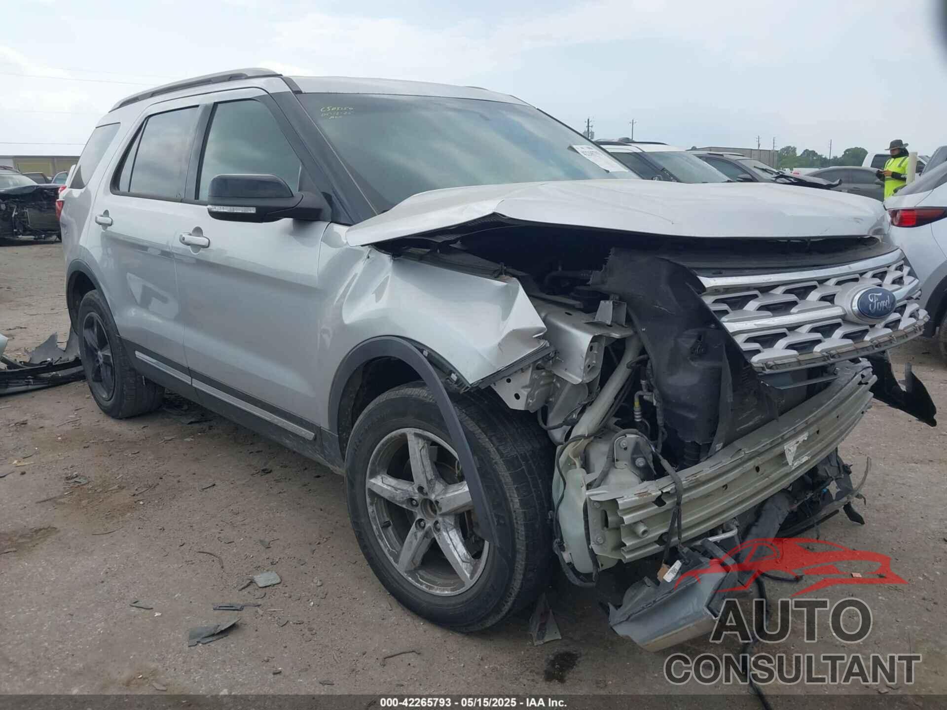 FORD EXPLORER 2018 - 1FM5K7D82JGC26425