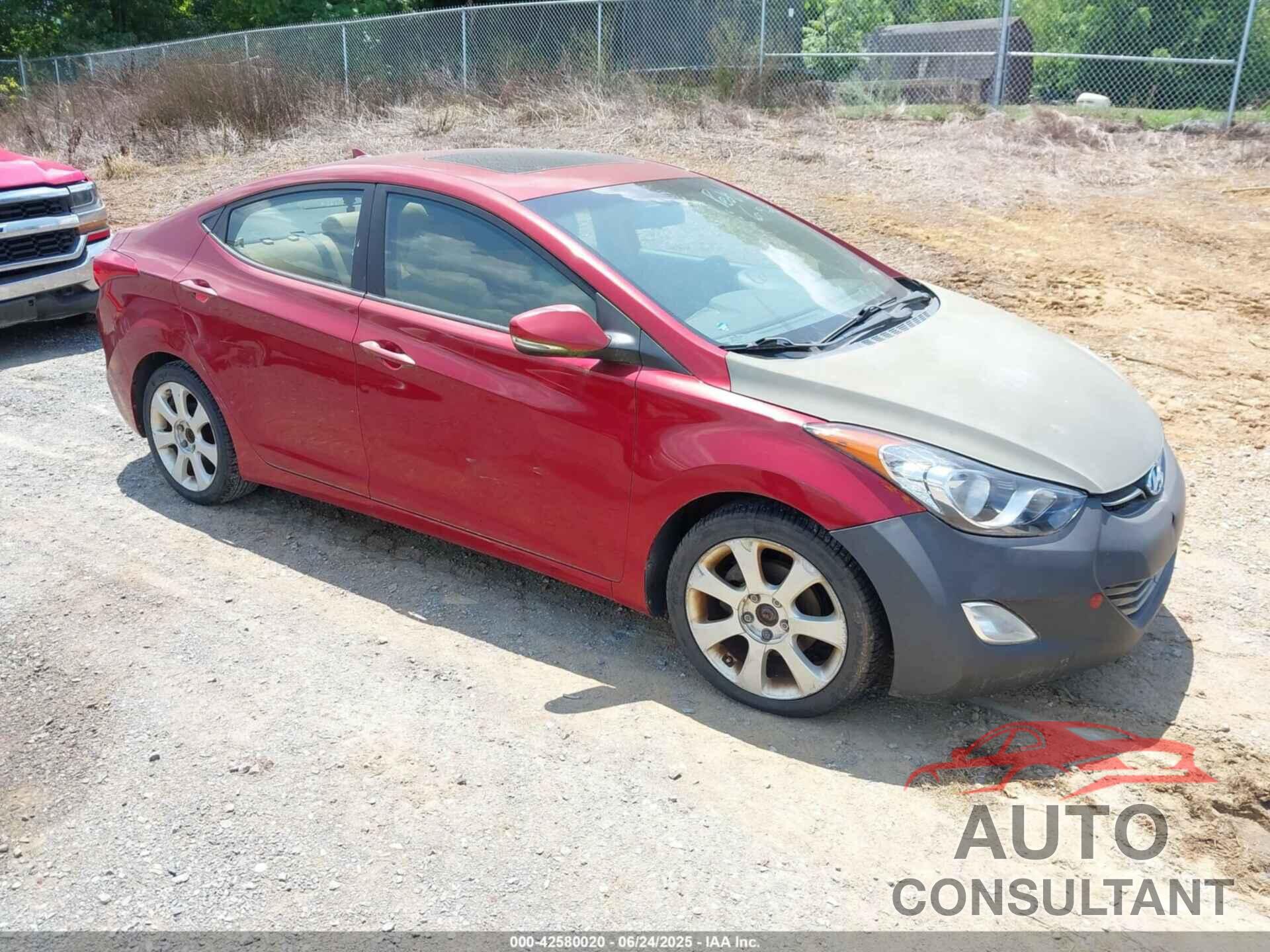HYUNDAI ELANTRA 2012 - KMHDH4AE3CU240163