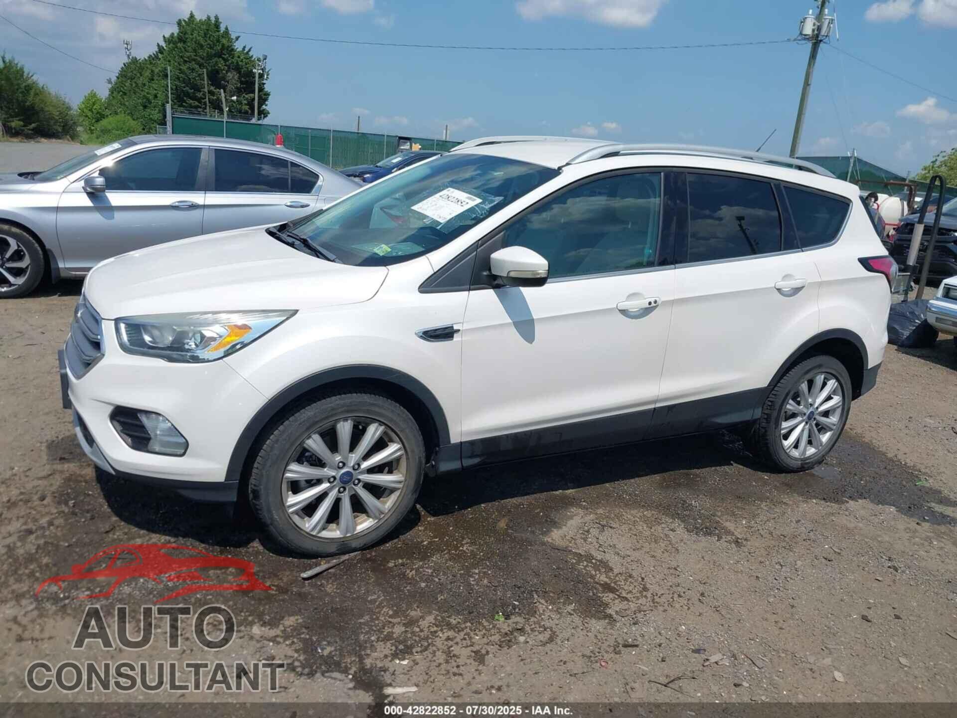 FORD ESCAPE 2017 - 1FMCU9JDXHUC69940