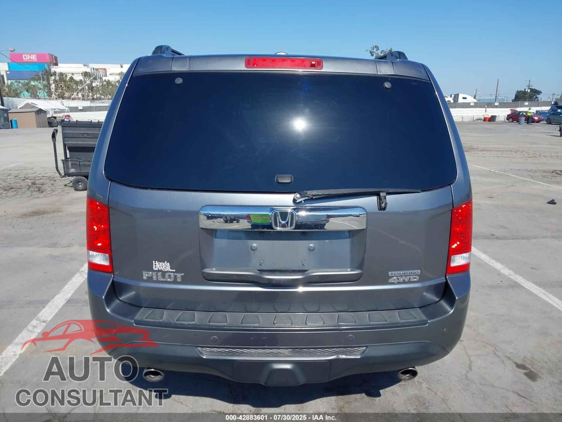 HONDA PILOT 2012 - 5FNYF4H95CB025140