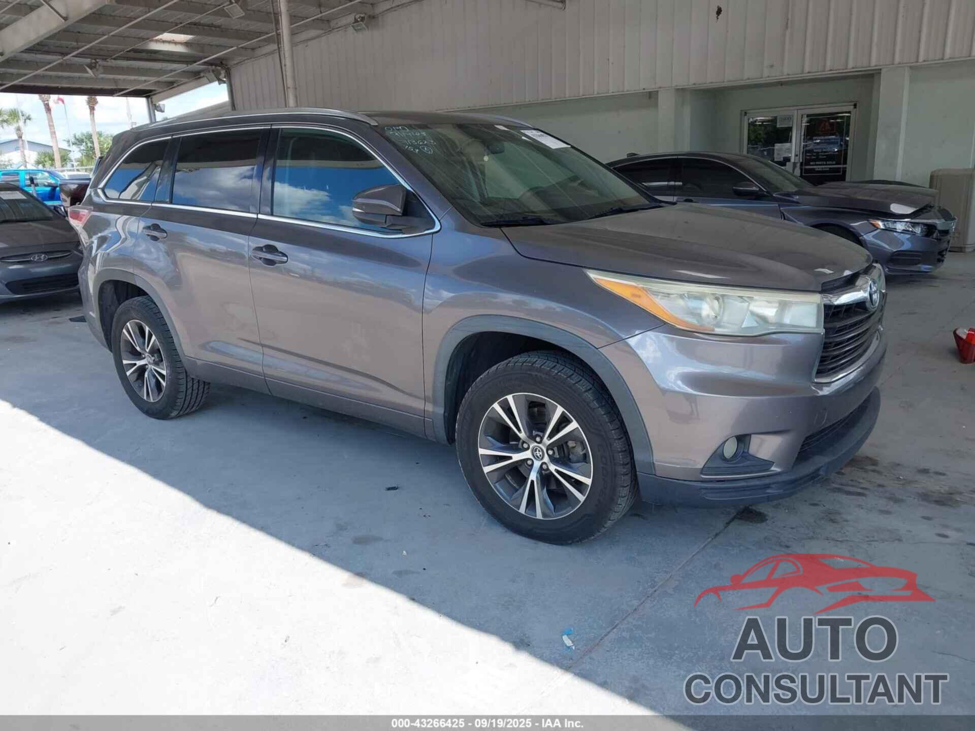 TOYOTA HIGHLANDER 2016 - 5TDKKRFH4GS159230