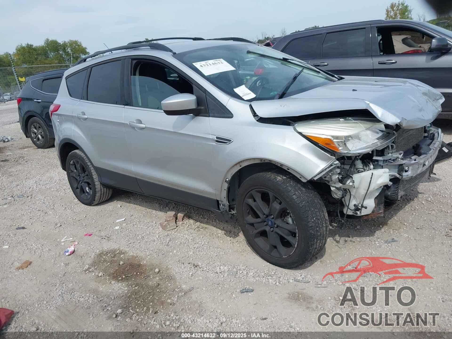 FORD ESCAPE 2013 - 1FMCU0G93DUC60182