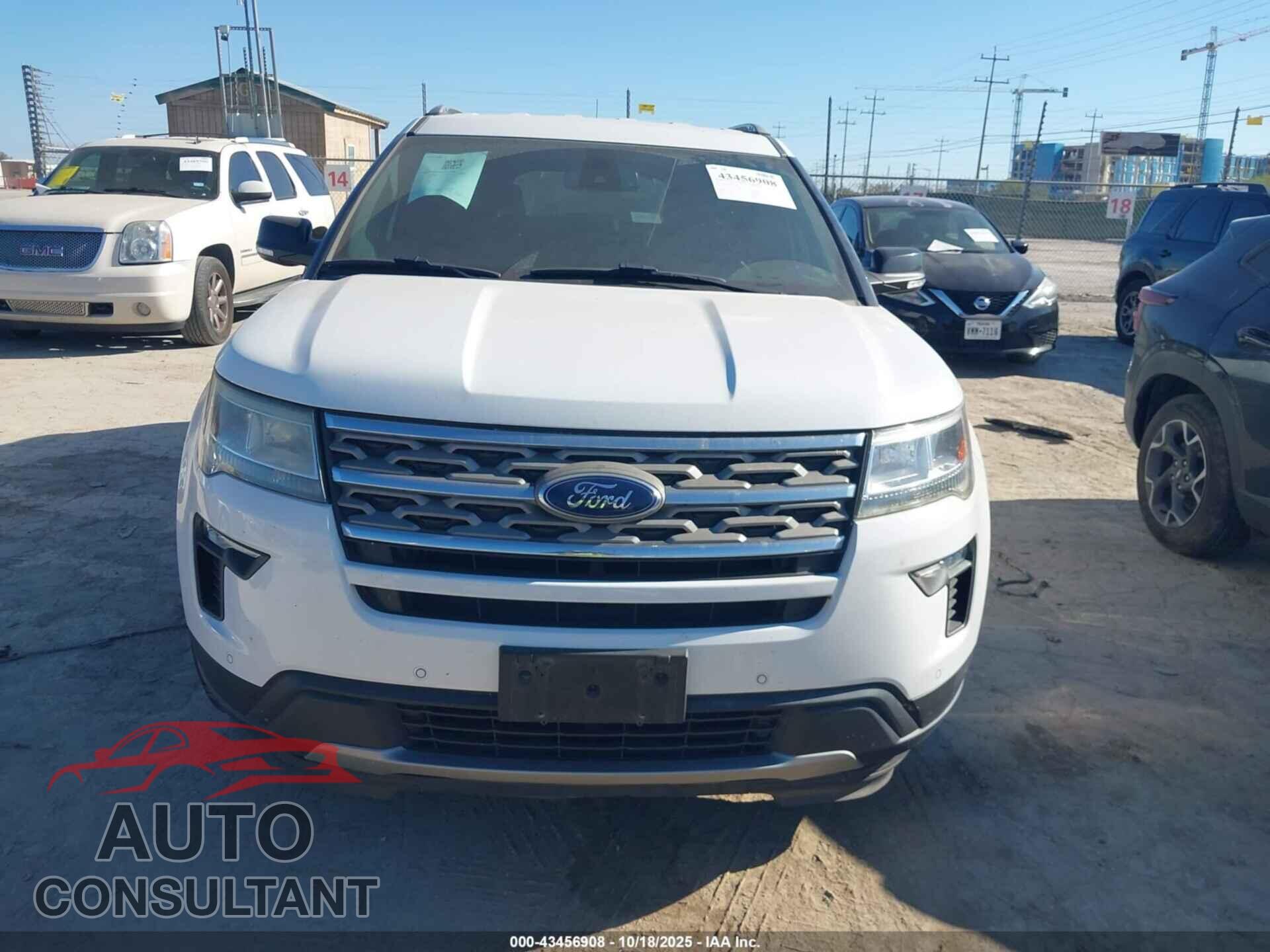 FORD EXPLORER 2018 - 1FM5K7D8XJGB77961