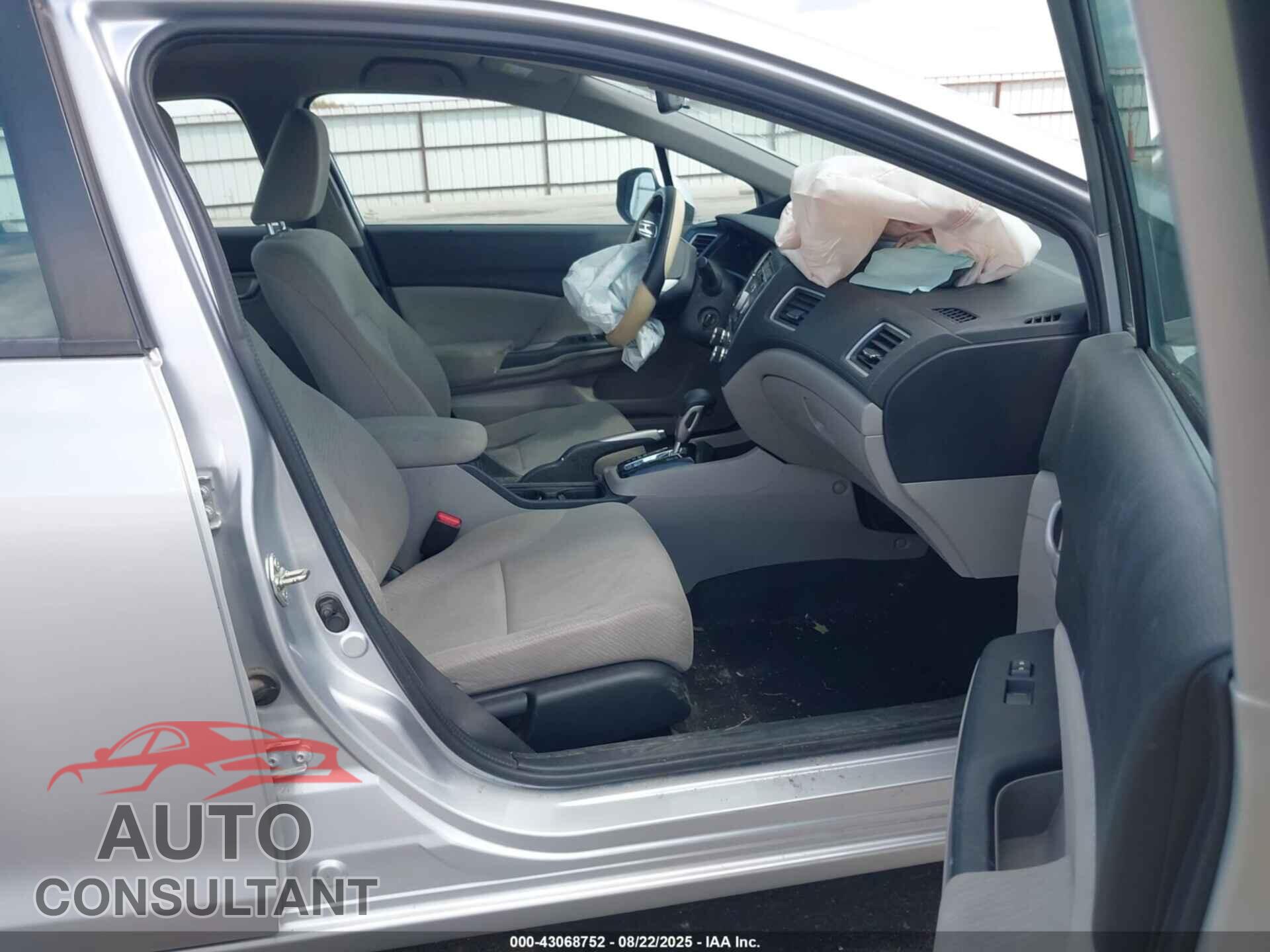 HONDA CIVIC 2013 - 19XFB2F51DE069716