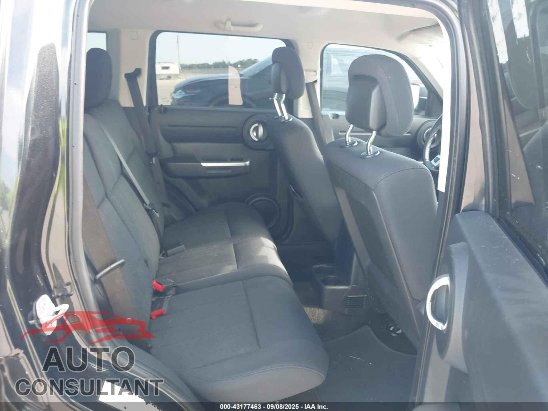 DODGE NITRO 2011 - 1D4PT5GK9BW545000