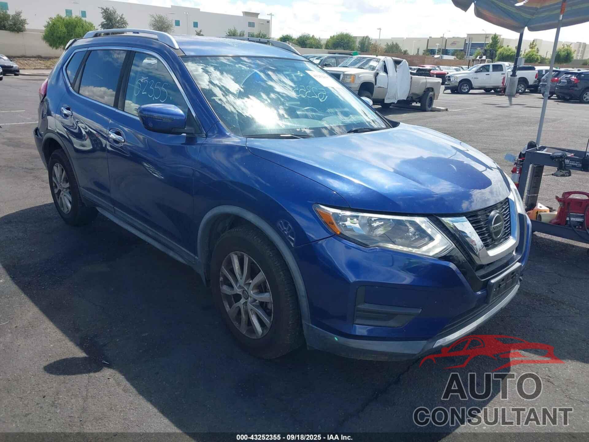 NISSAN ROGUE 2019 - KNMAT2MT2KP520710