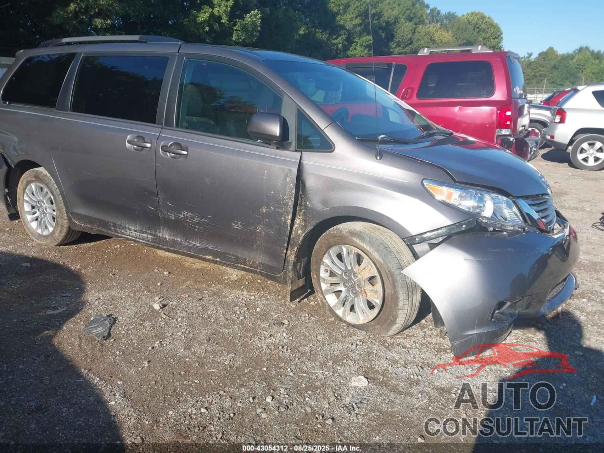 TOYOTA SIENNA 2014 - 5TDYK3DC6ES516726